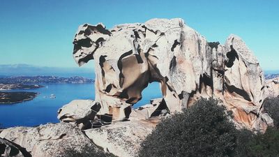 Roccia dell'Orso (Rock formation) • Mapy.com