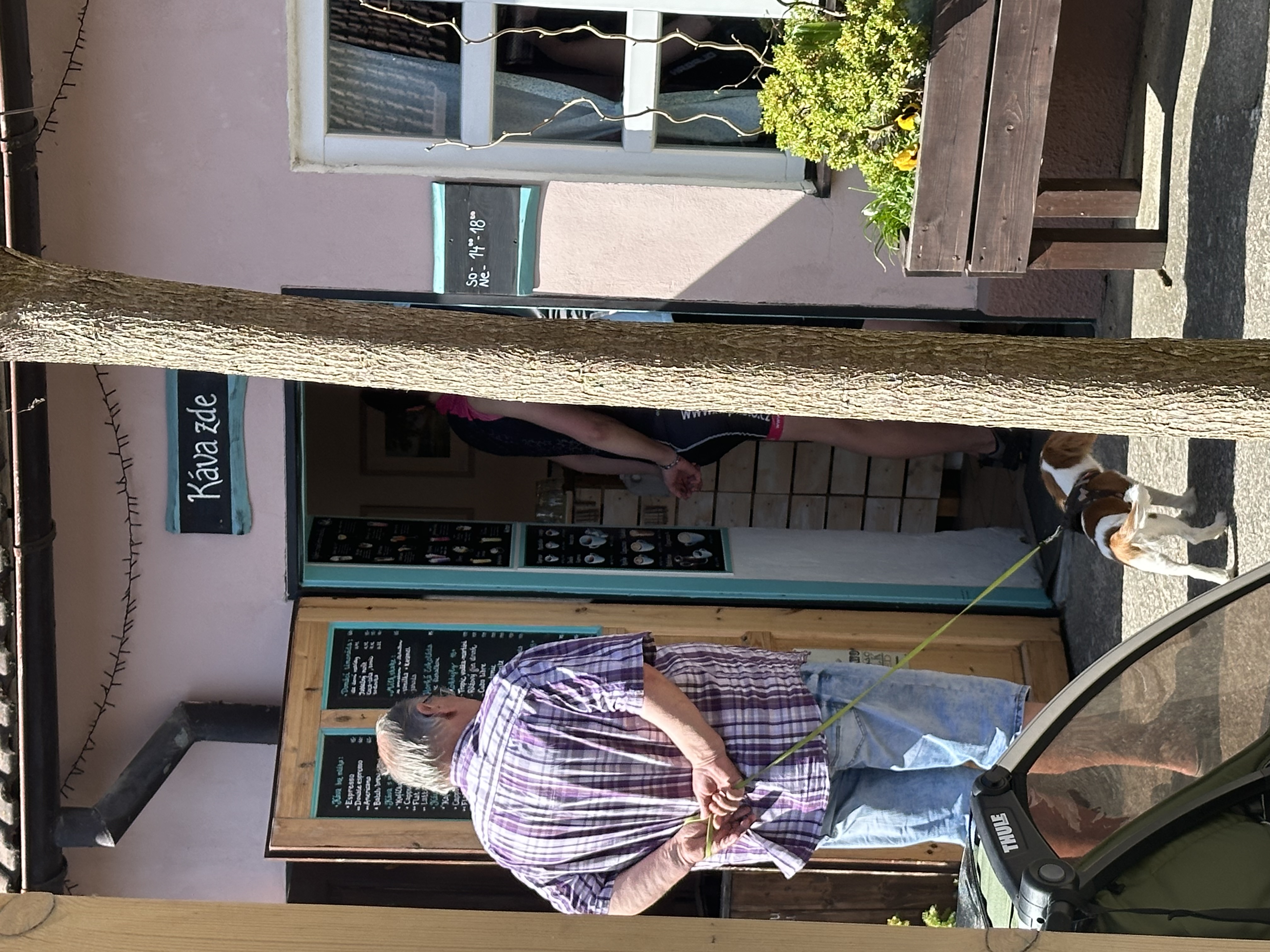 Káva od cesty foto 6