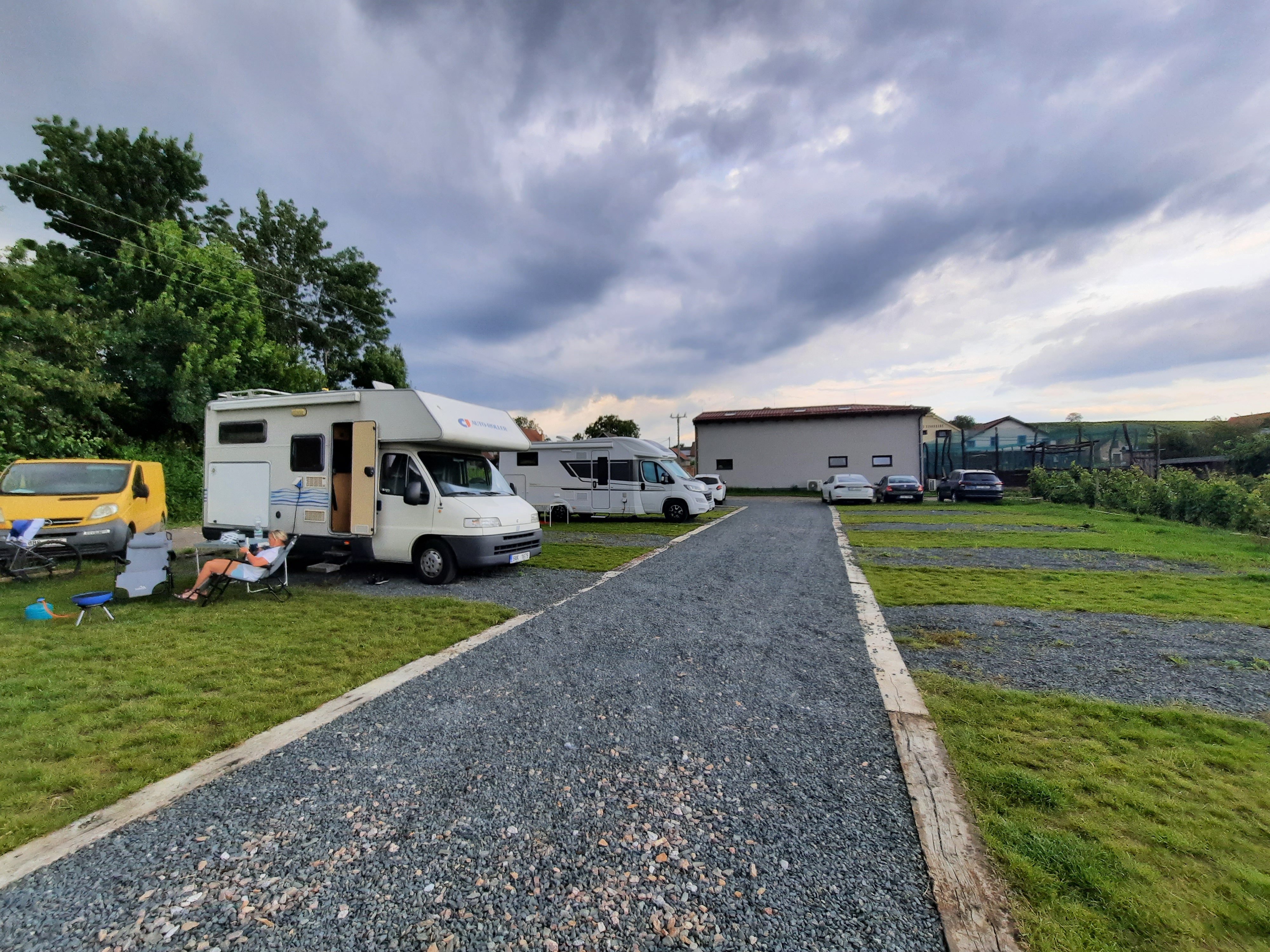Vinařství Fabikovič - stellplatz foto 4