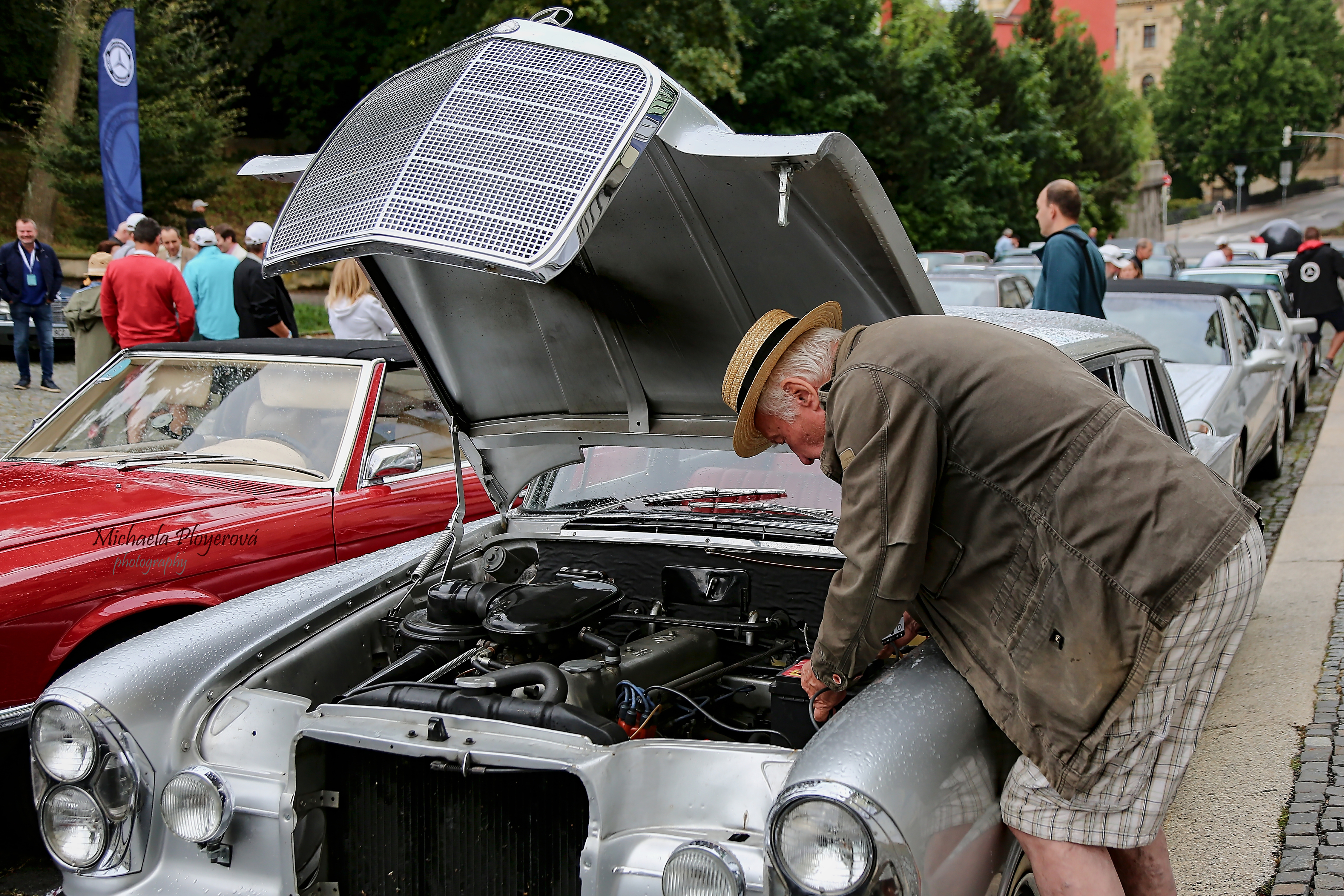 ÚAMK - KLUB HISTORICKÝCH VOZIDEL PRAHA foto 2