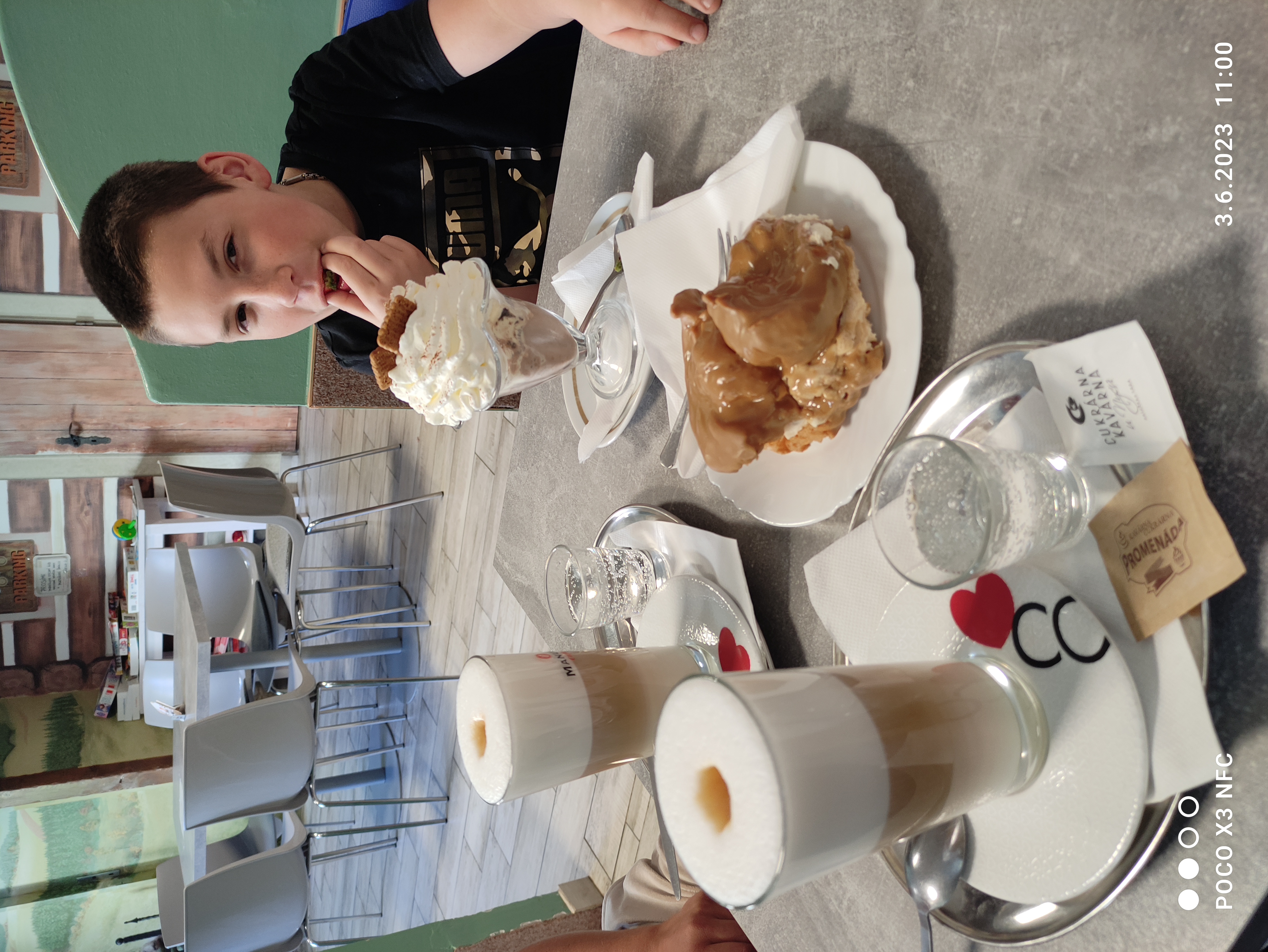 Cukrárna a Kavárna Promenáda foto 3