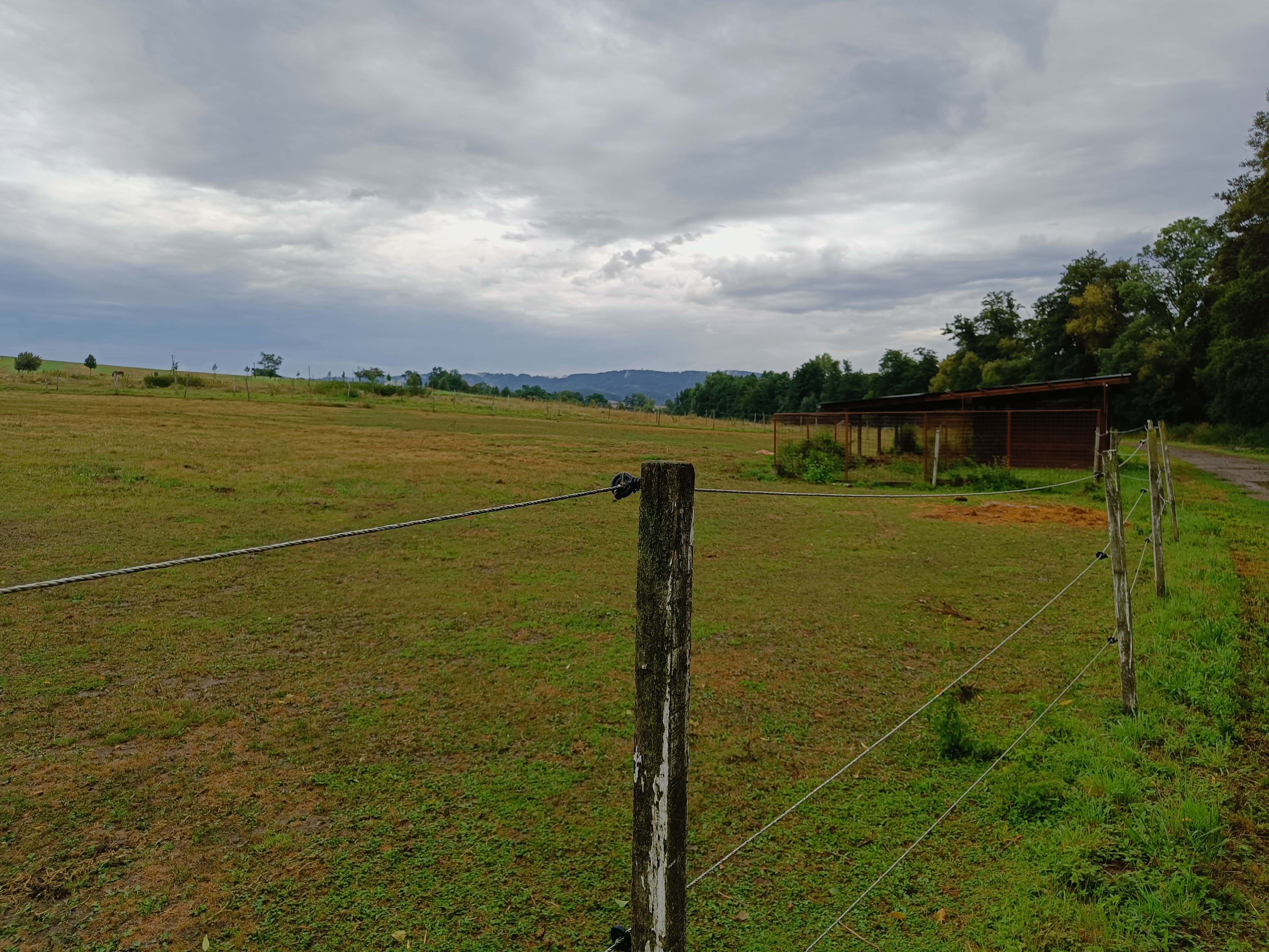 Grunt Galatík foto 6