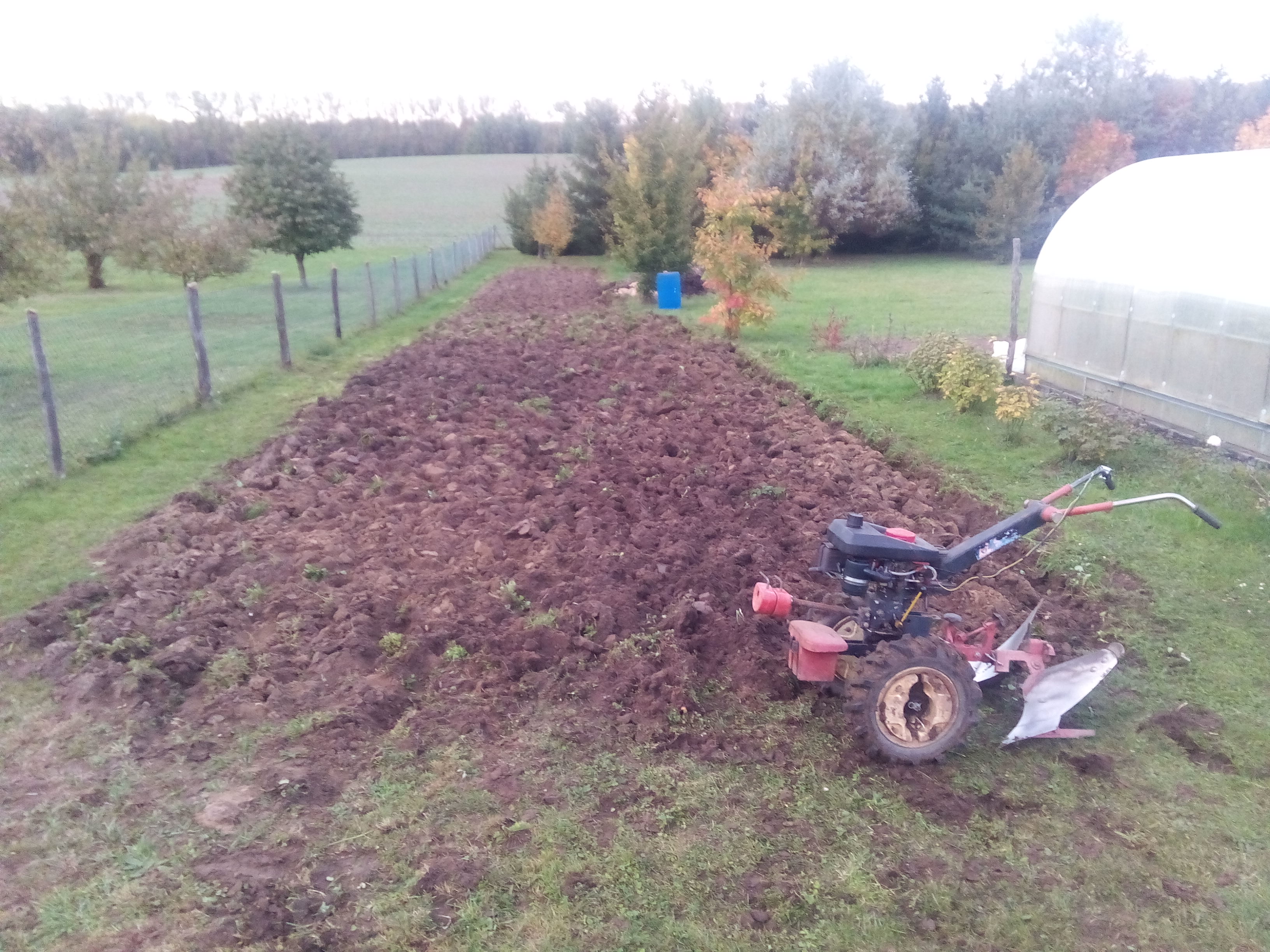 Benda servis - opravy a servis zahradní techniky foto 5