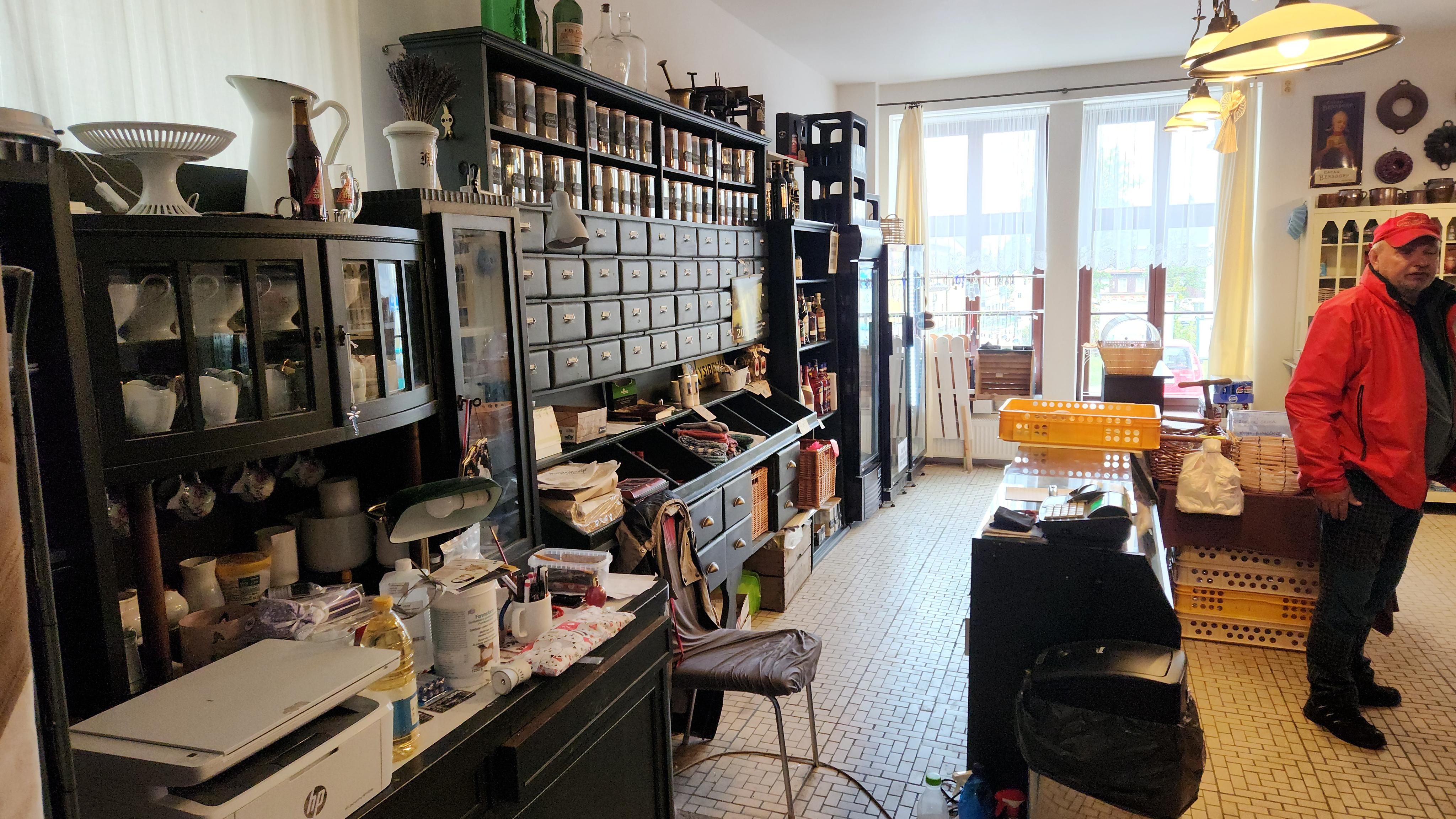 Potraviny, Hokynářství & Cukrárna U paní Barbory foto 2