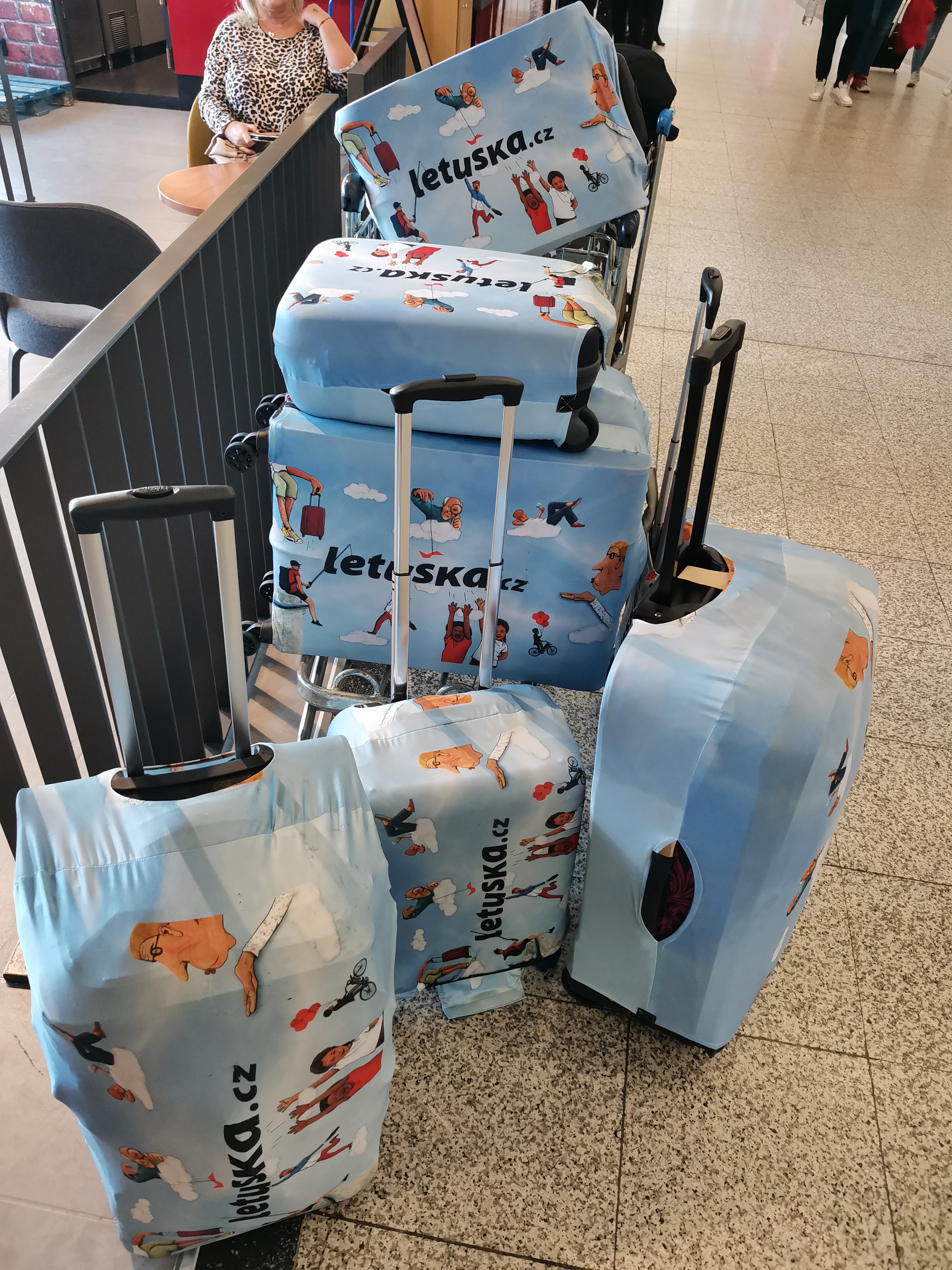 Letuška.cz / ASIANA foto 2