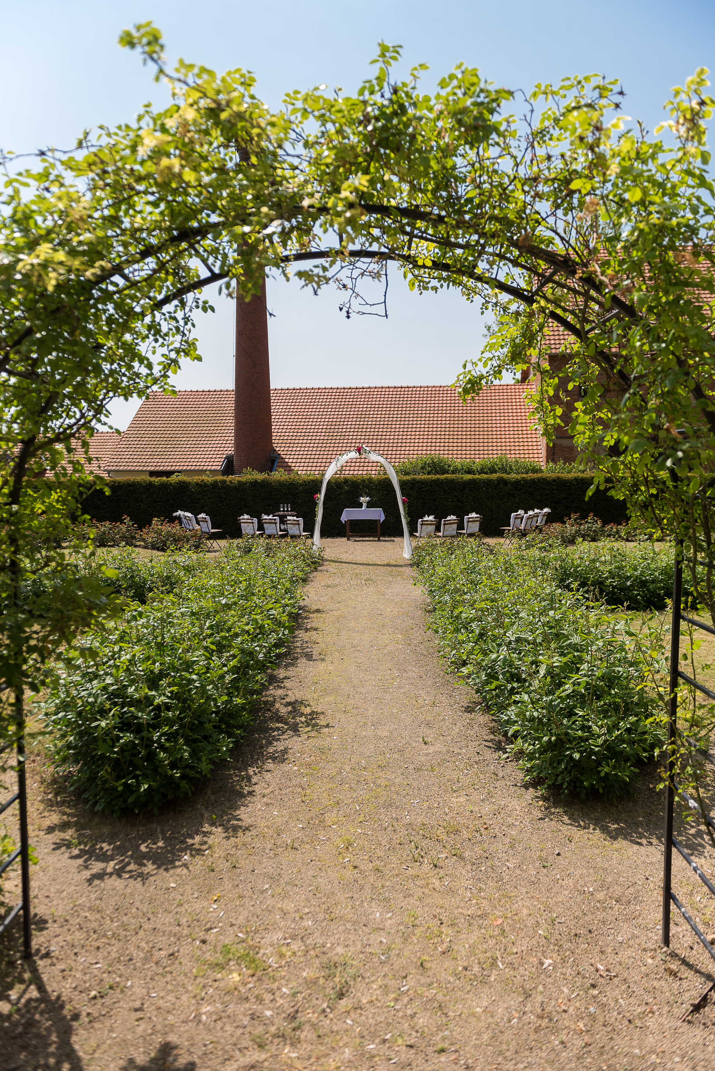 Zámek Třebešice u Divišova foto 4