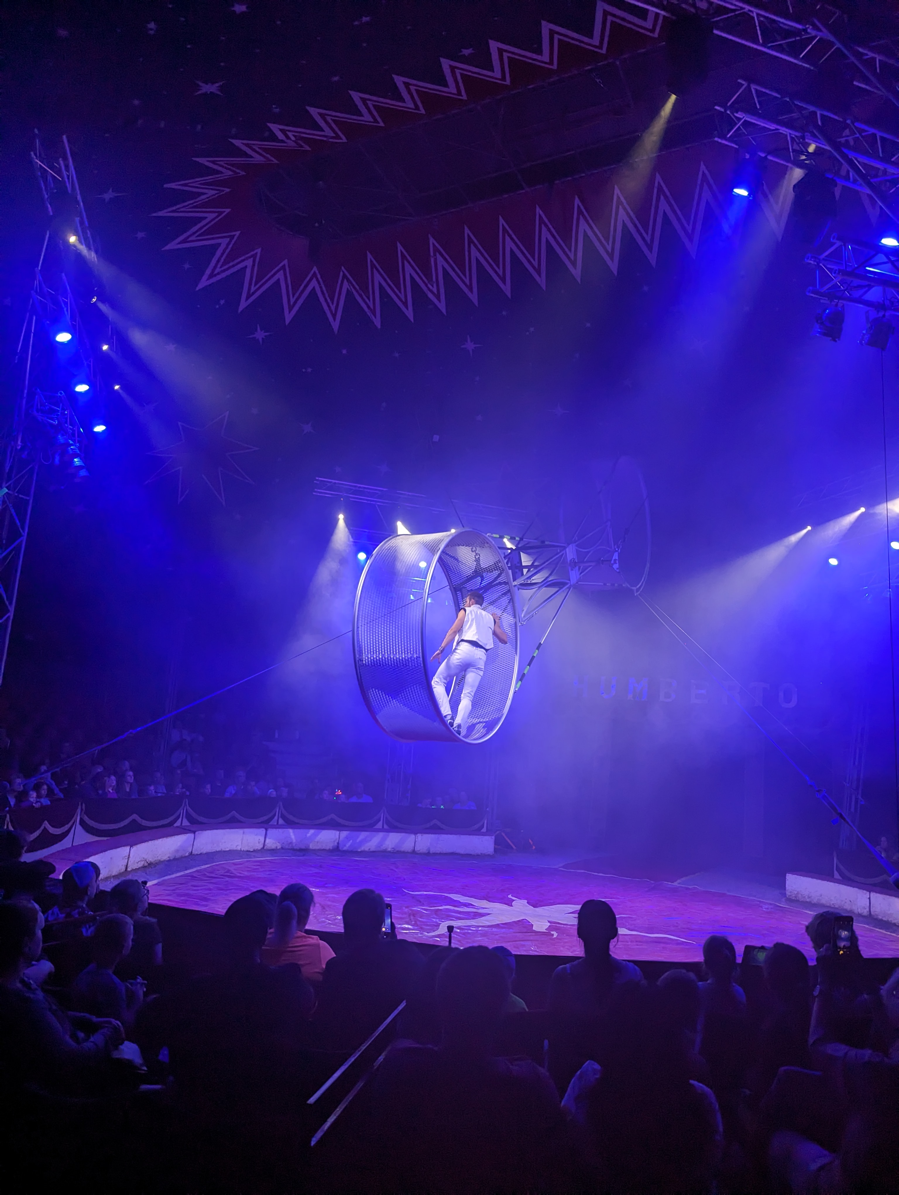 Cirkus Humberto foto 6