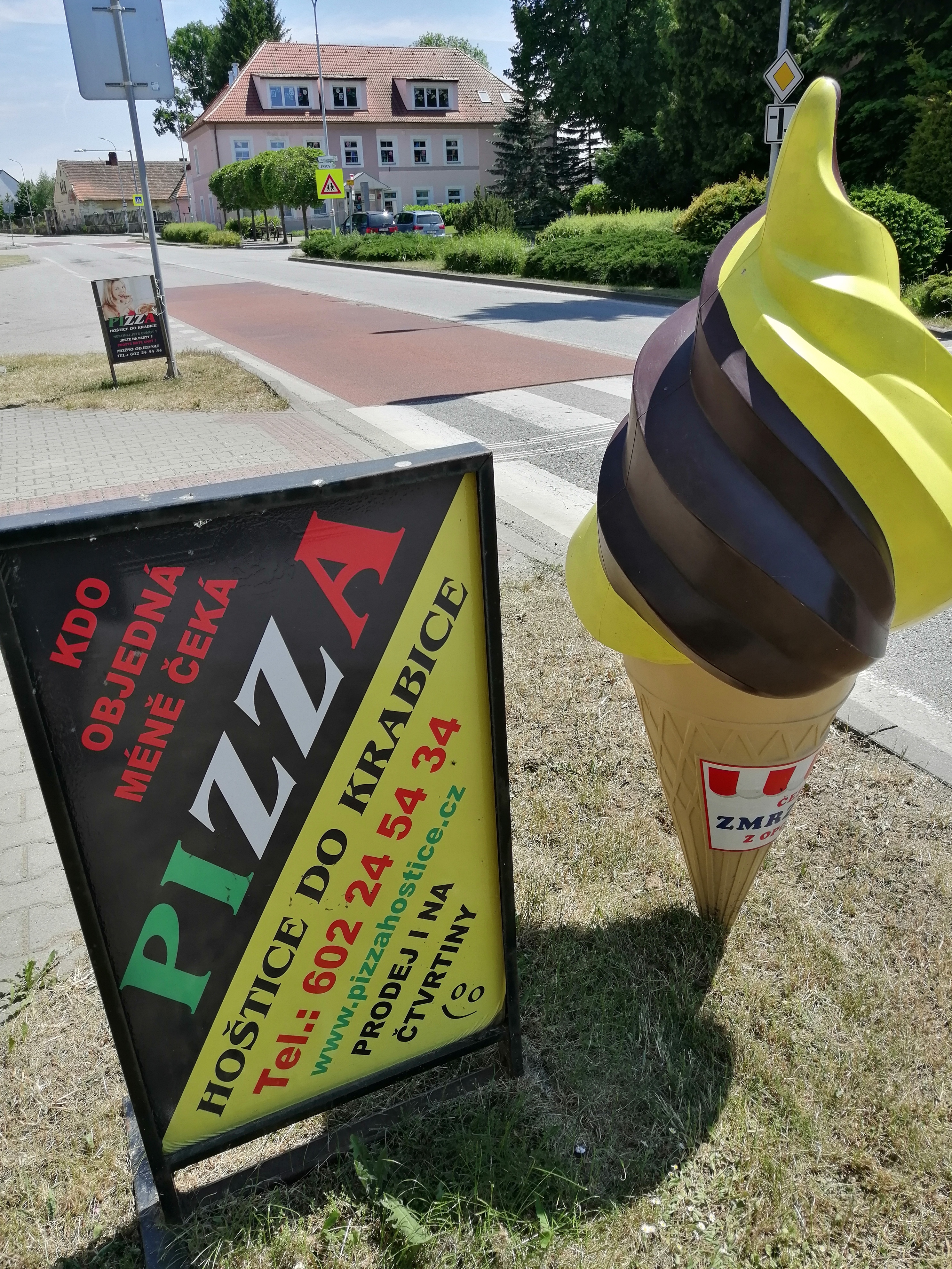 Pizza Hoštice do krabice foto 5