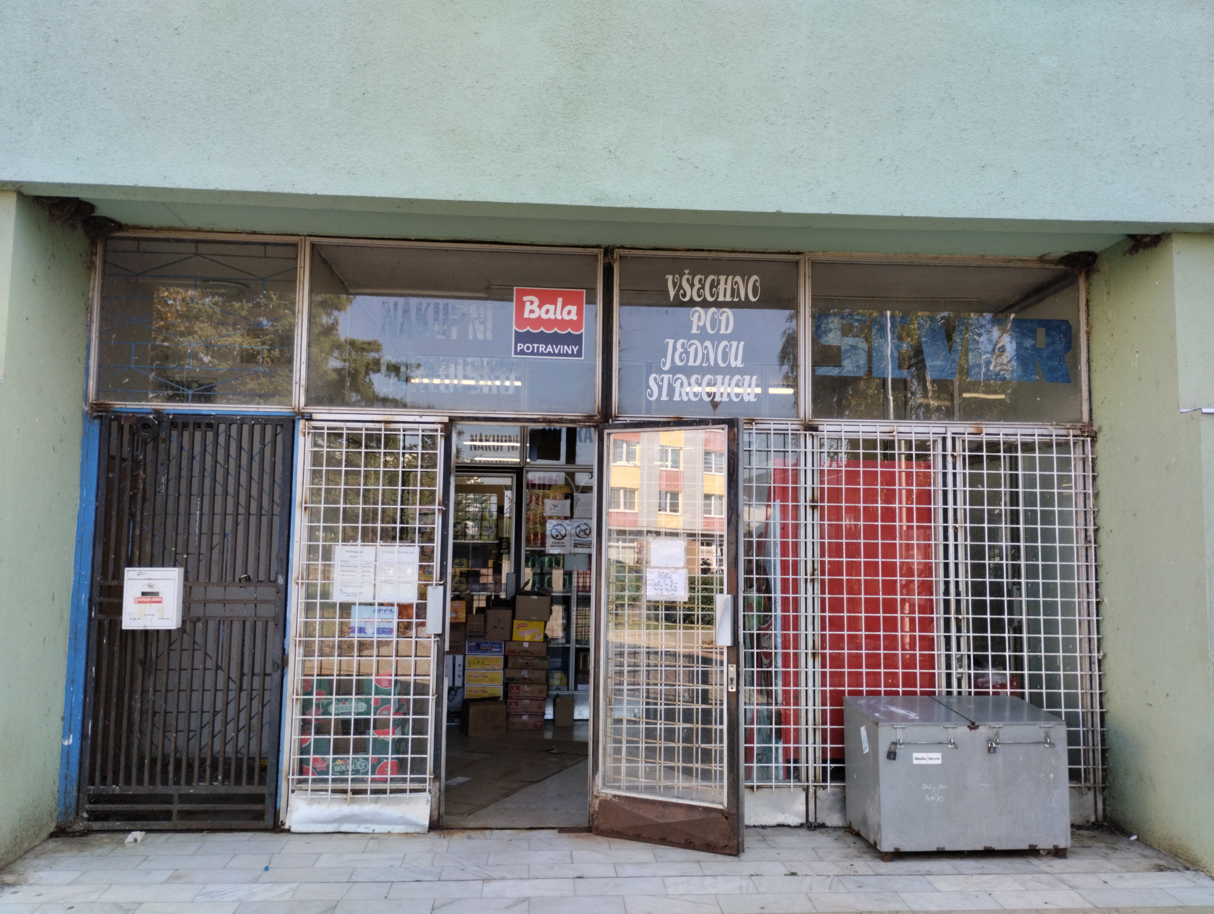 Potraviny Bečov 19 foto 2