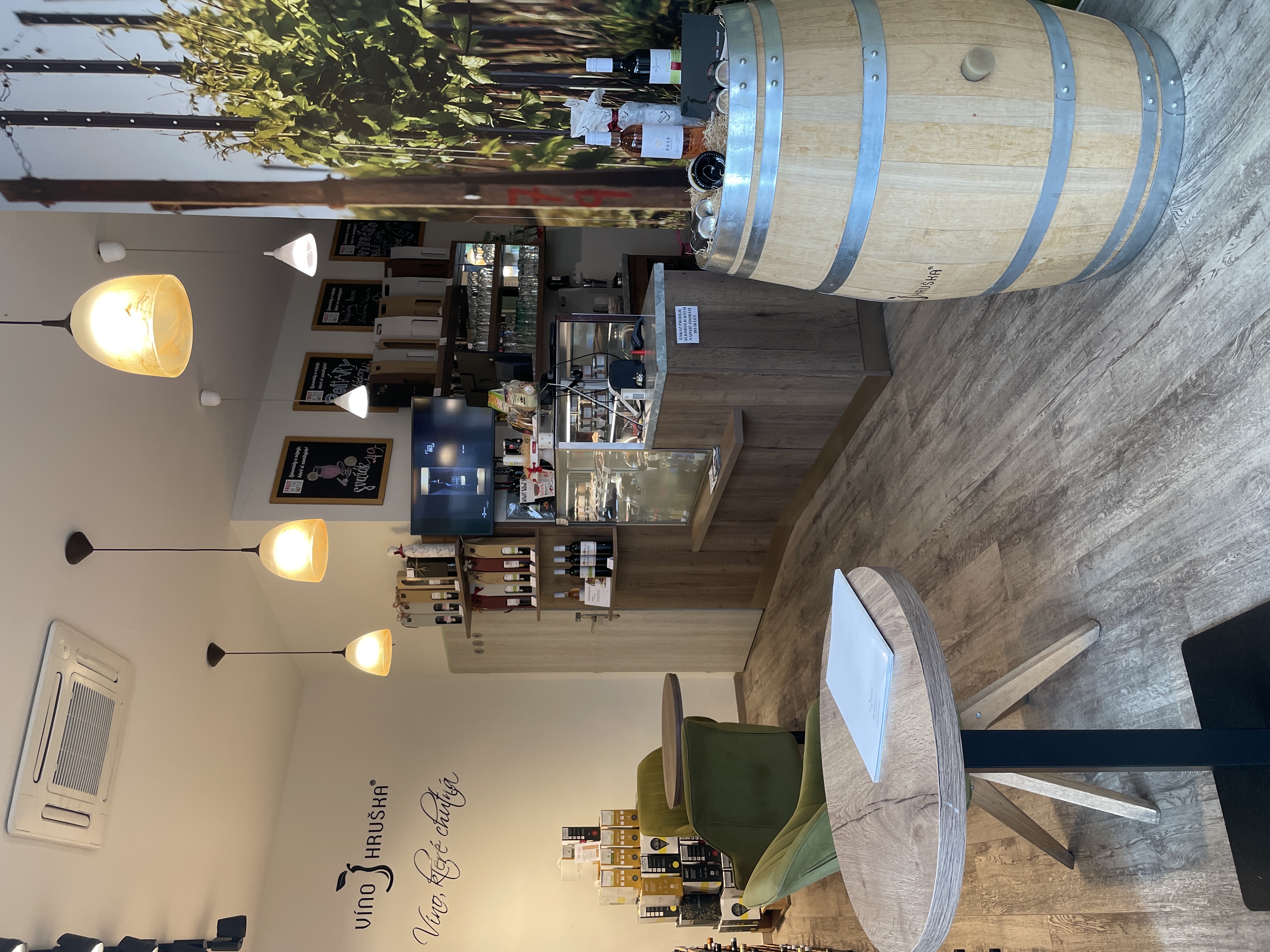 Zmrzlina a kavárna Slatiňany foto 6