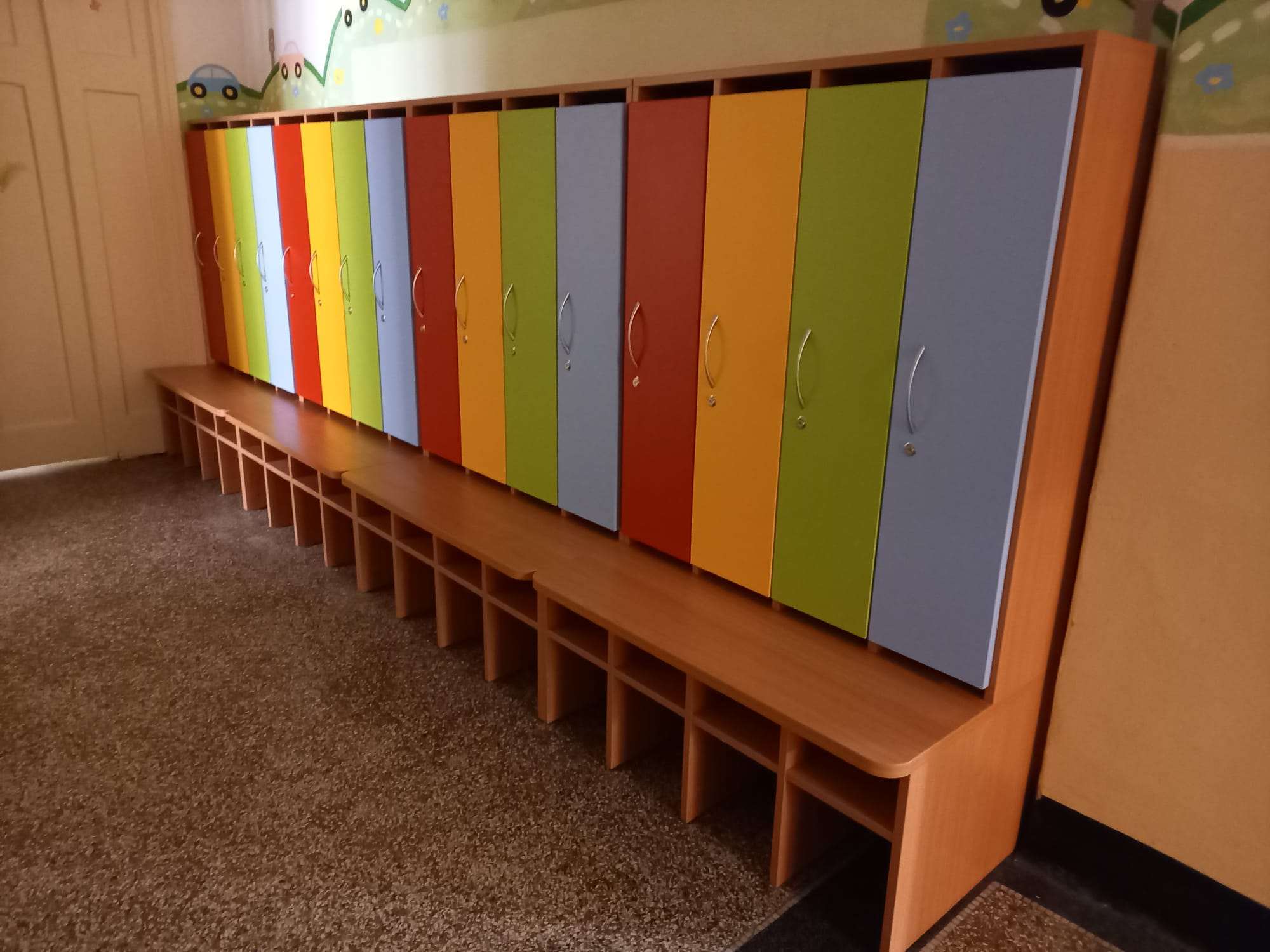 PROFIŠKOLY - nábytek, s.r.o. foto 5