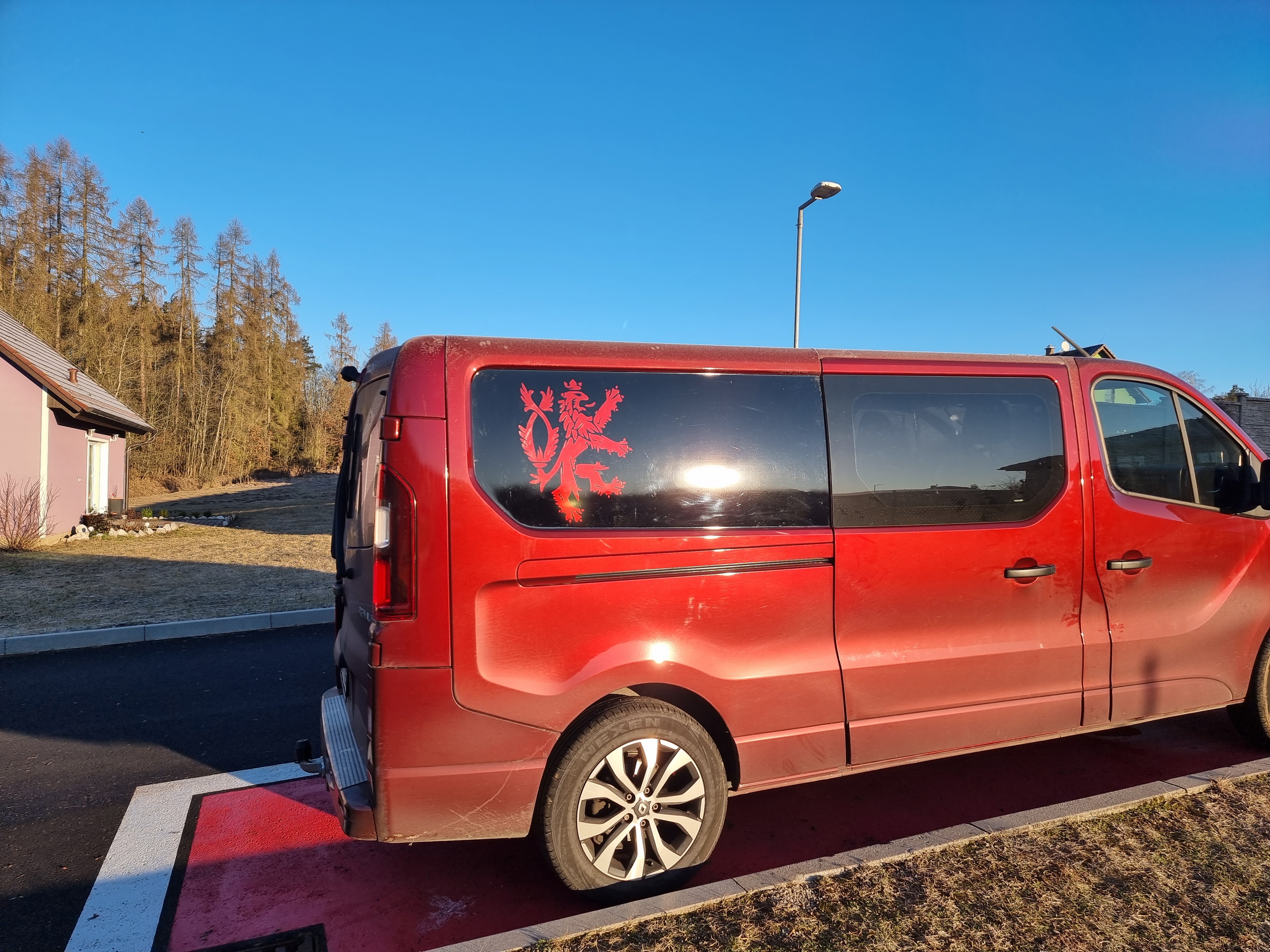 Auto Karafiát foto 2