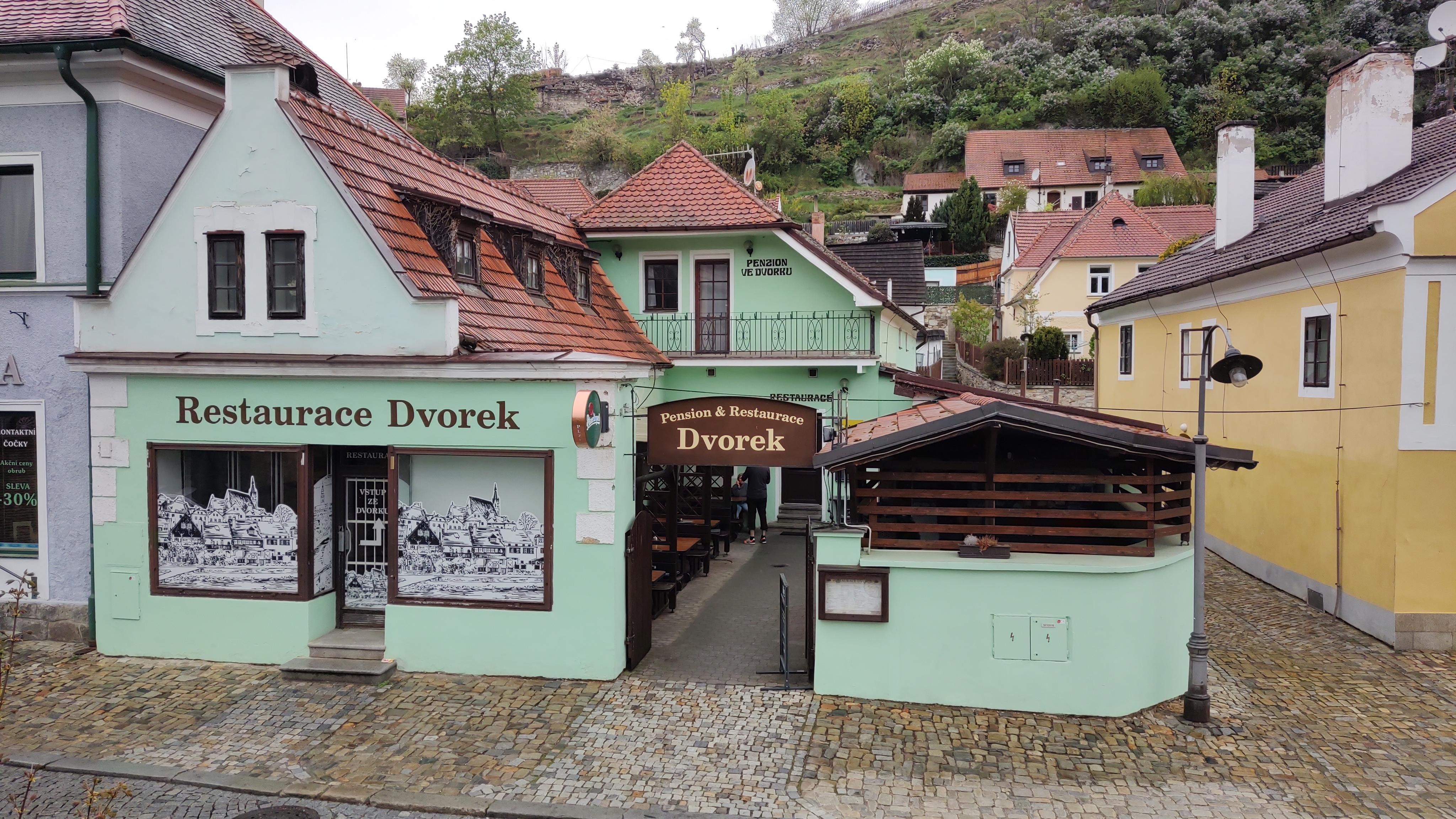 Restaurace Dvorek foto 3