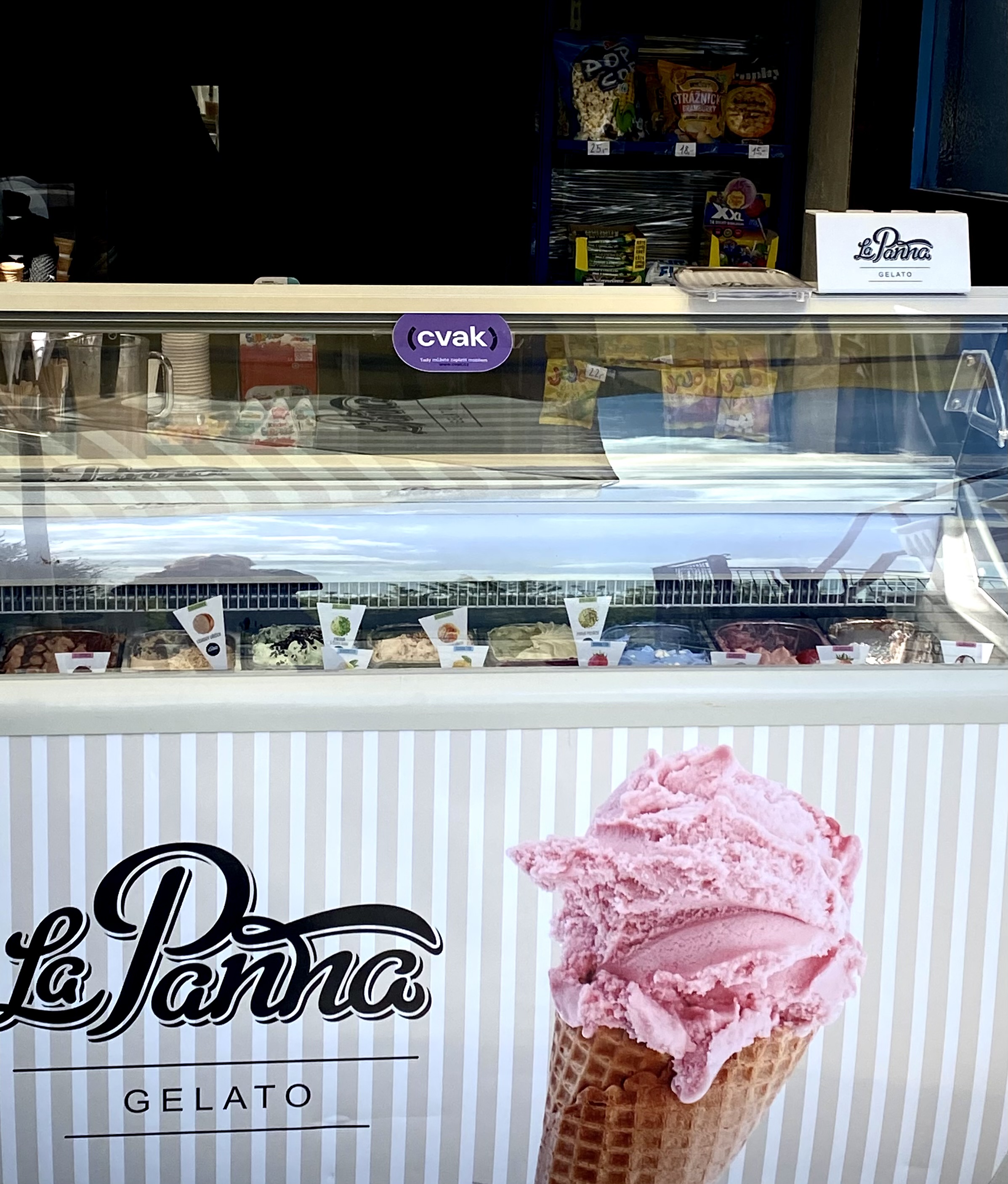 Zmrzlina Dej si foto 1