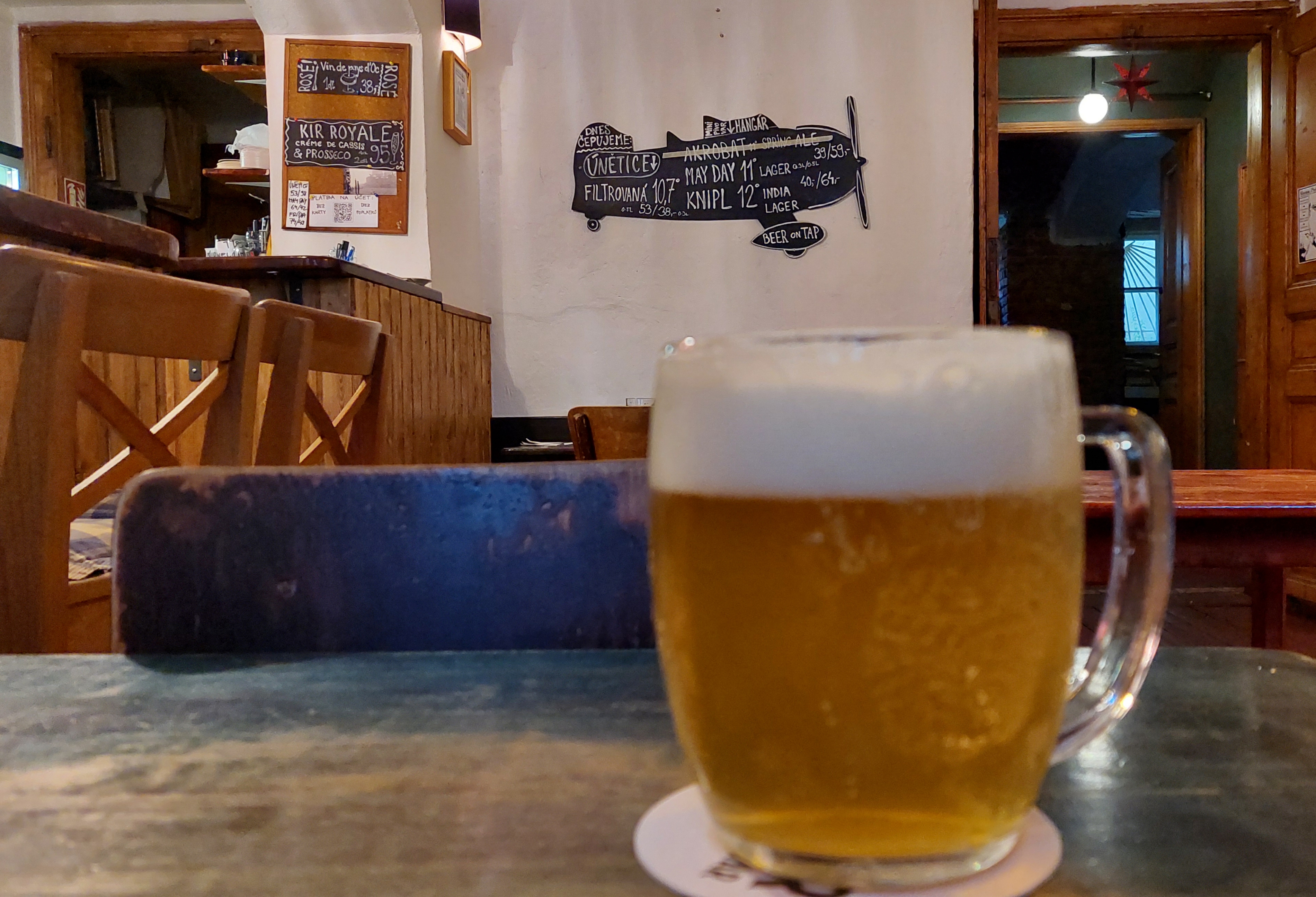 Café bar Kolíbka foto 3