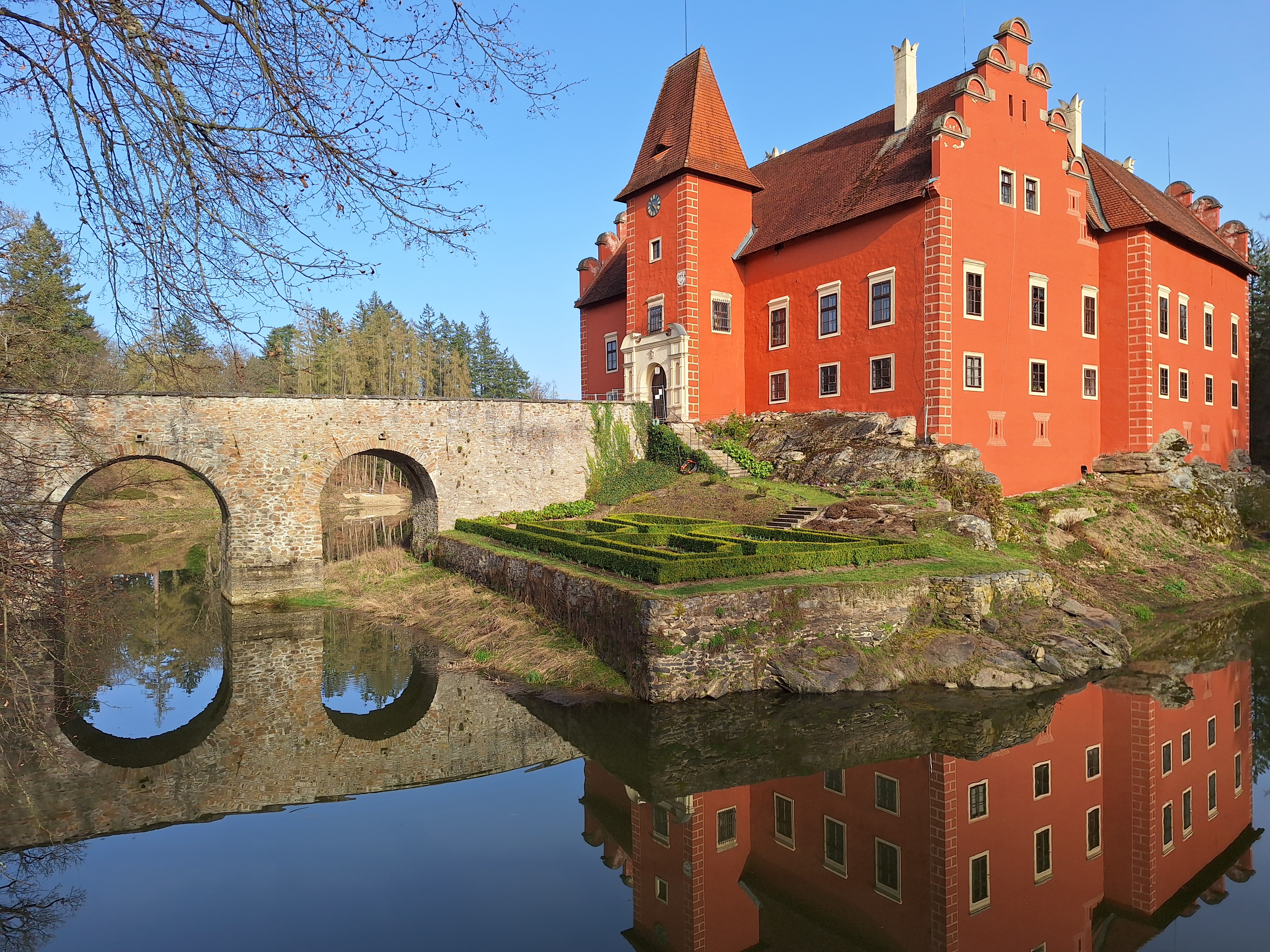 Penzion Zlatovláska u zámku Červená Lhota foto 3