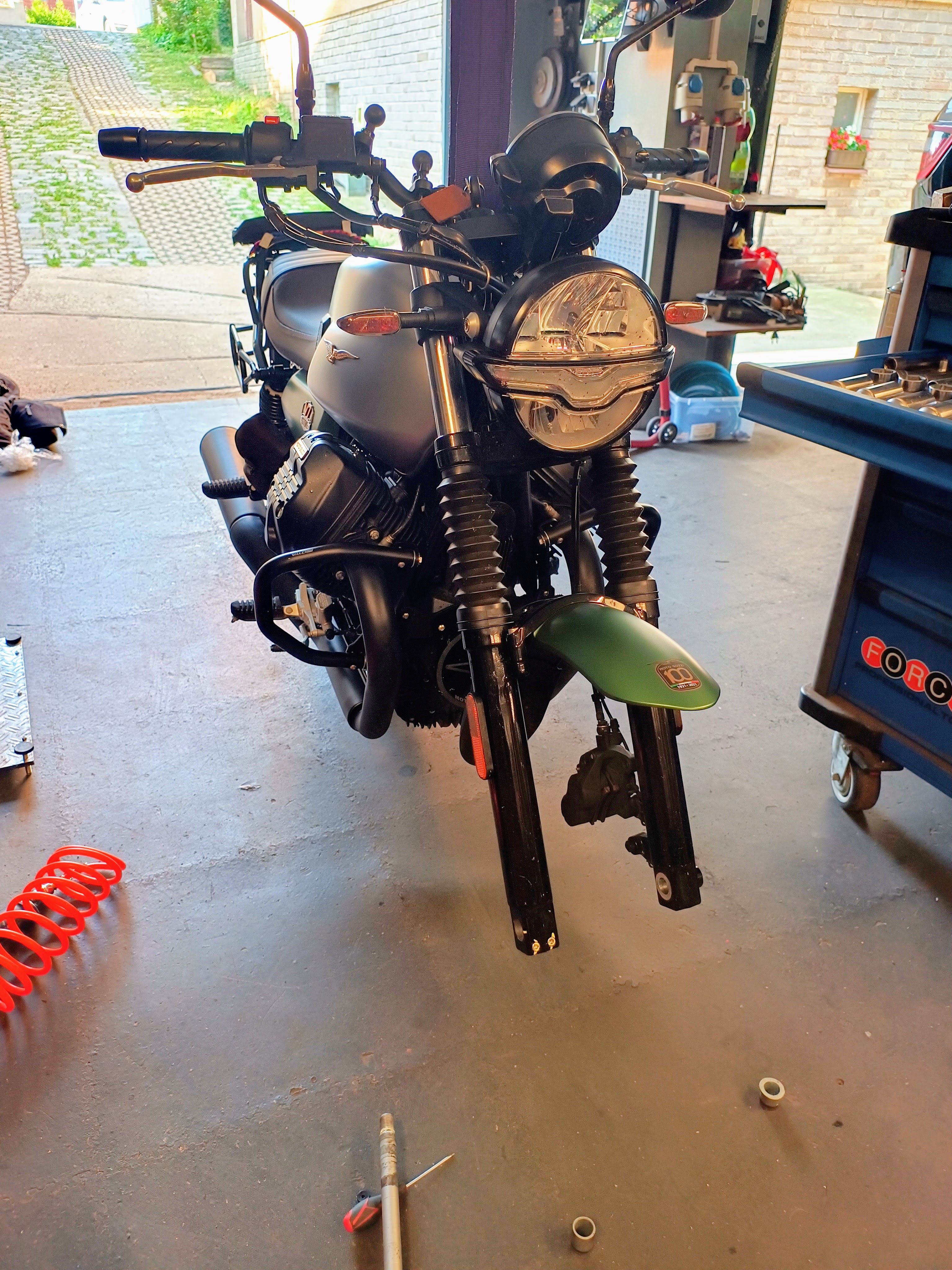 Moto-pneuservis foto 2