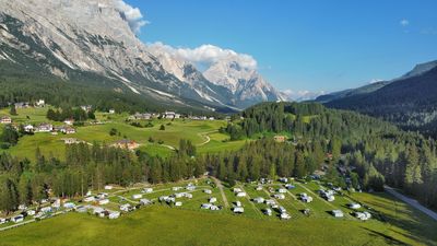 Camping Dolomiti (Camp)  Mapy.com