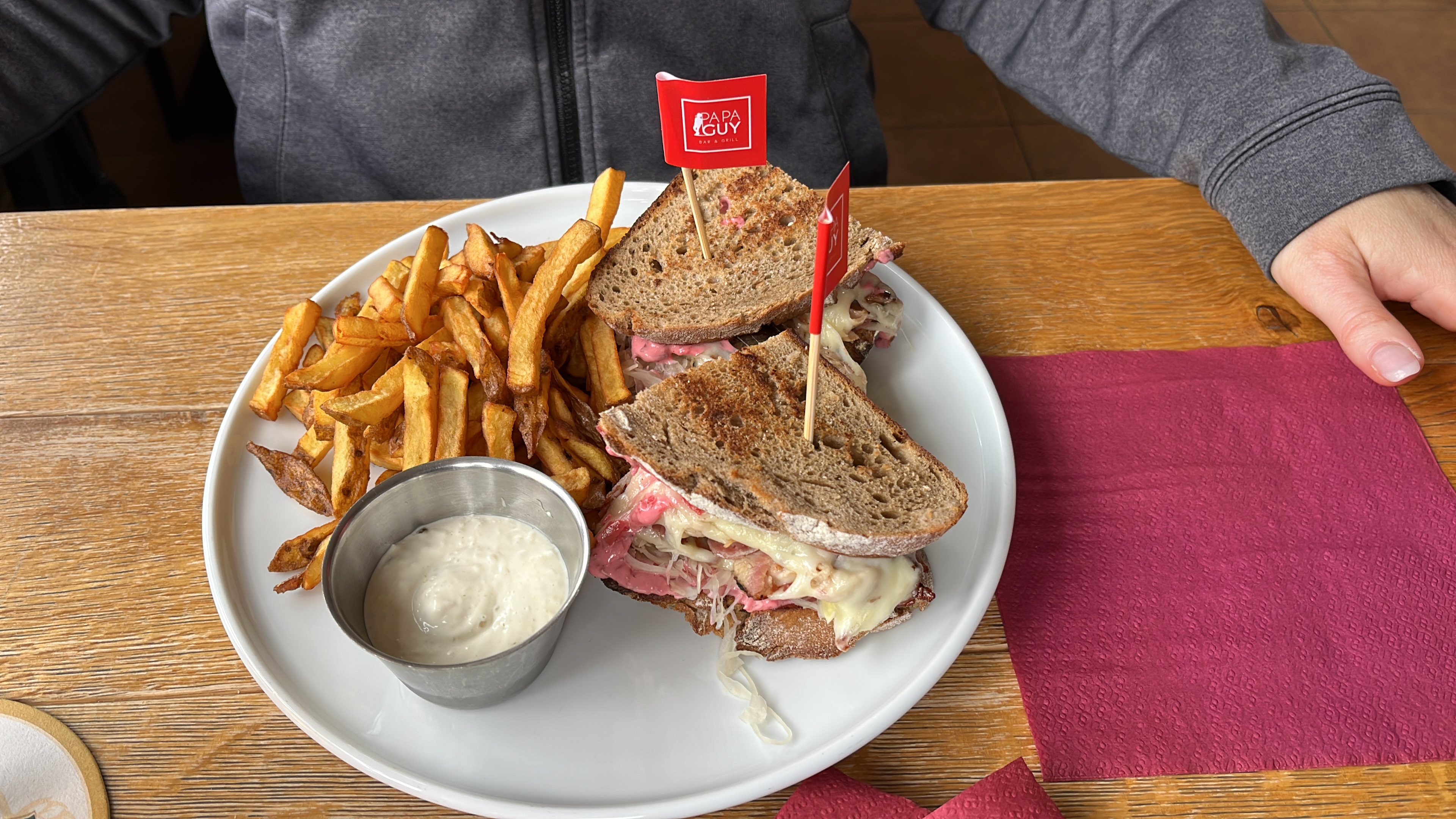 Papaguy Bar & Grill foto 4