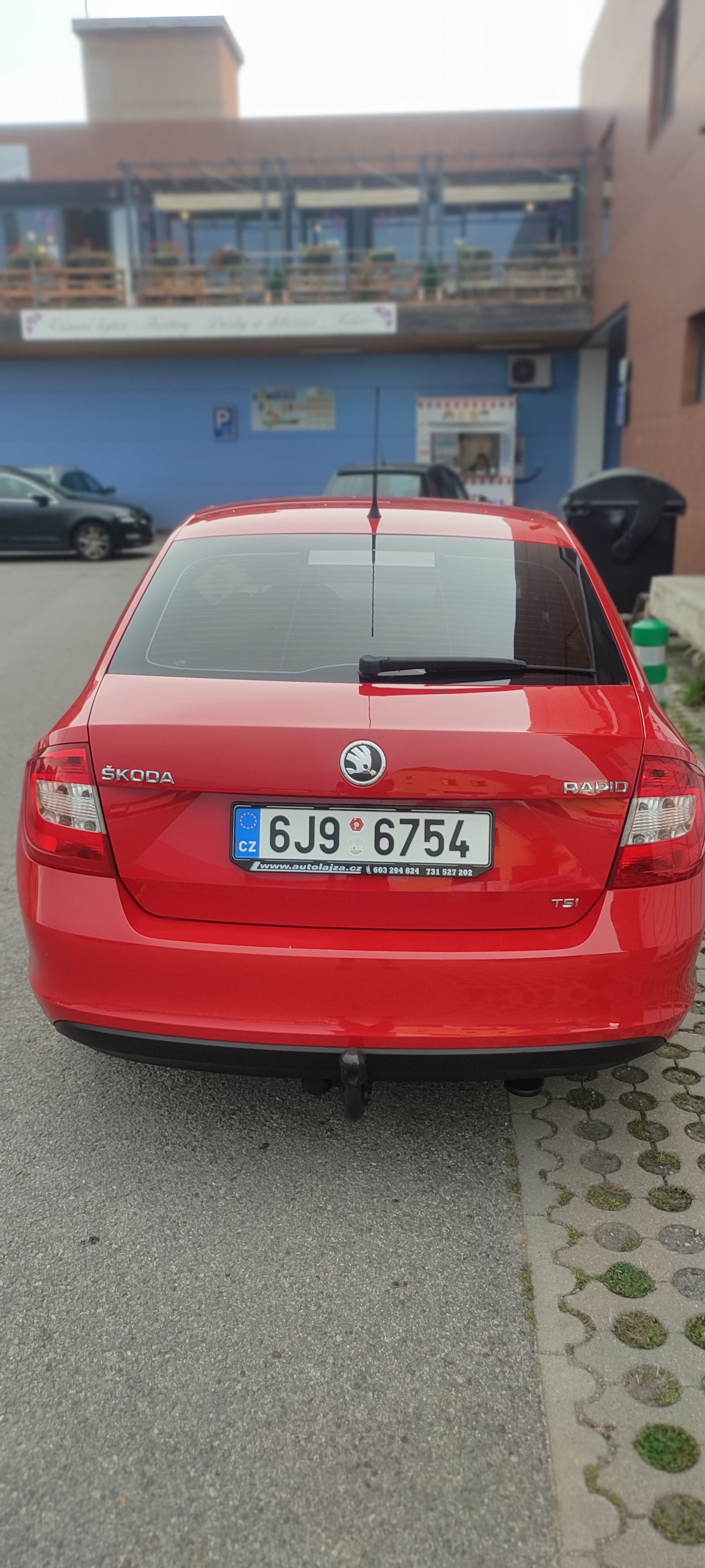 Auto Lajza foto 4
