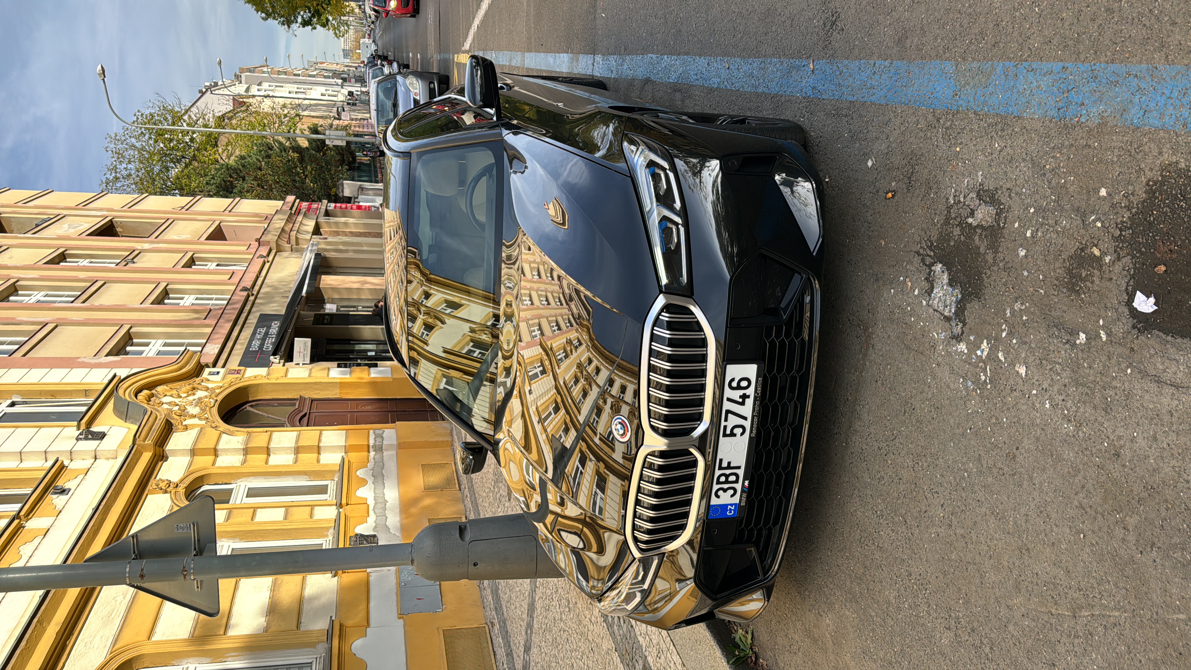 Autopůjčovna OneTwoGo foto 5