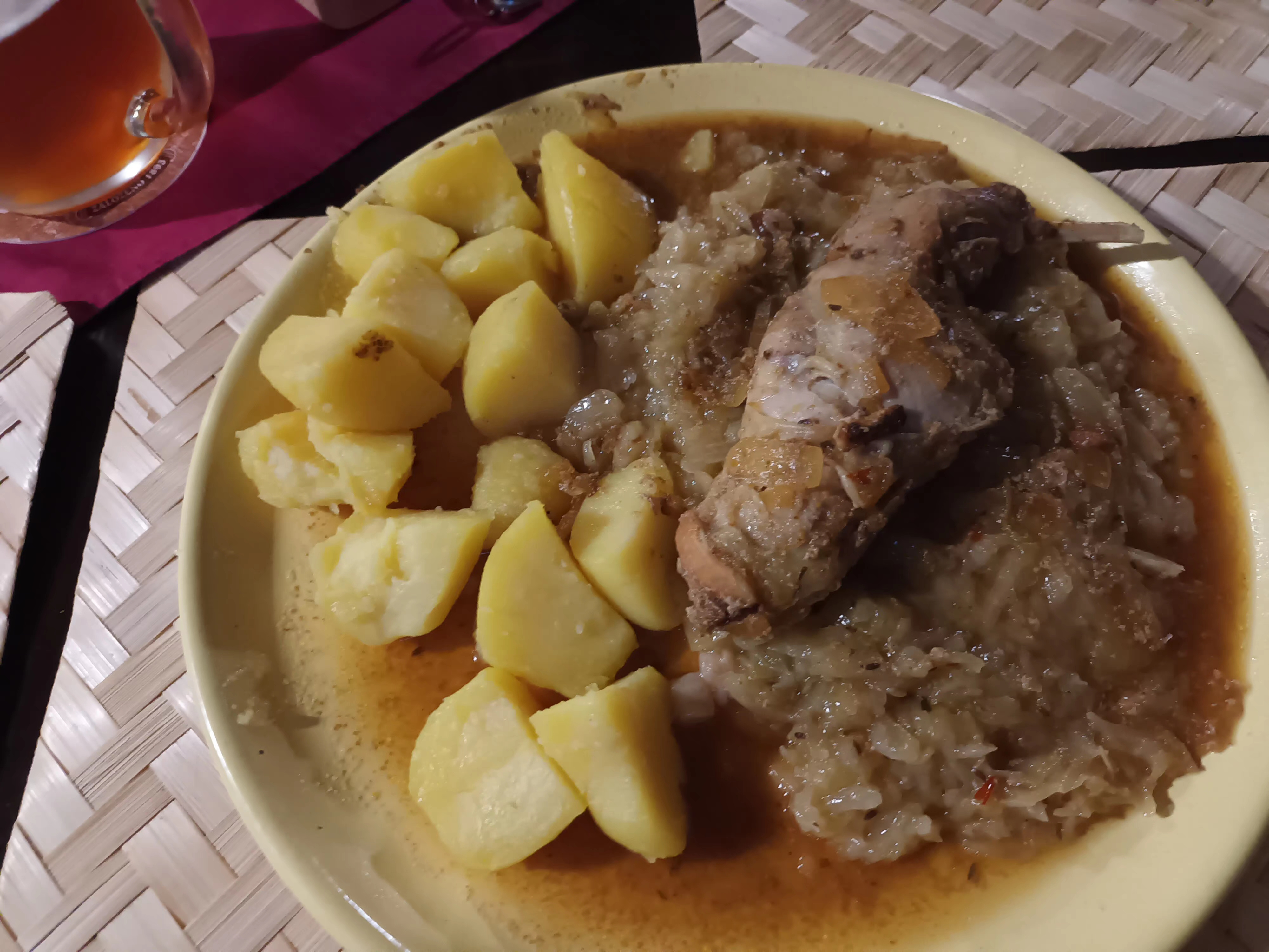 ZLATÁ LABUŤ foto 3