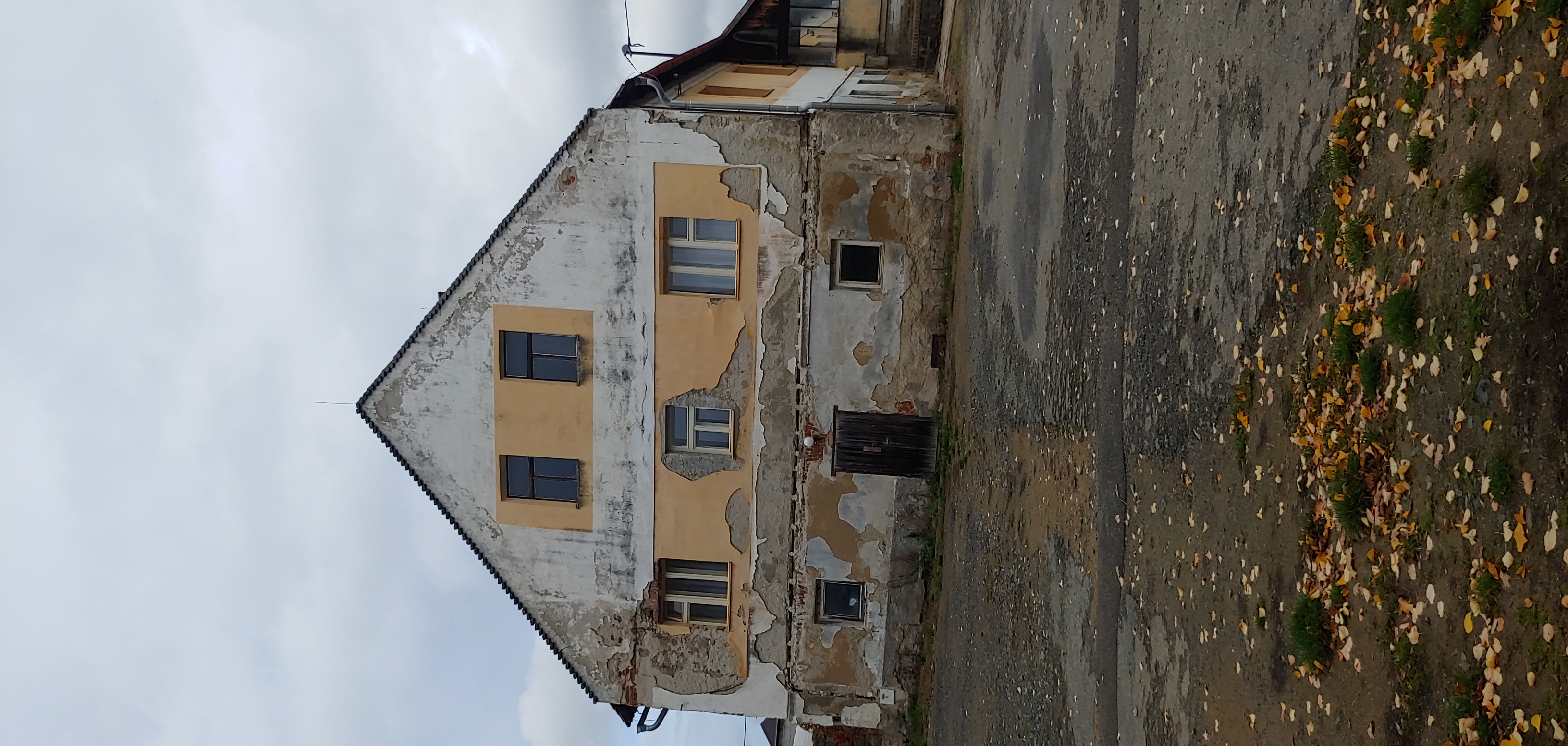Dvůr bude foto 3