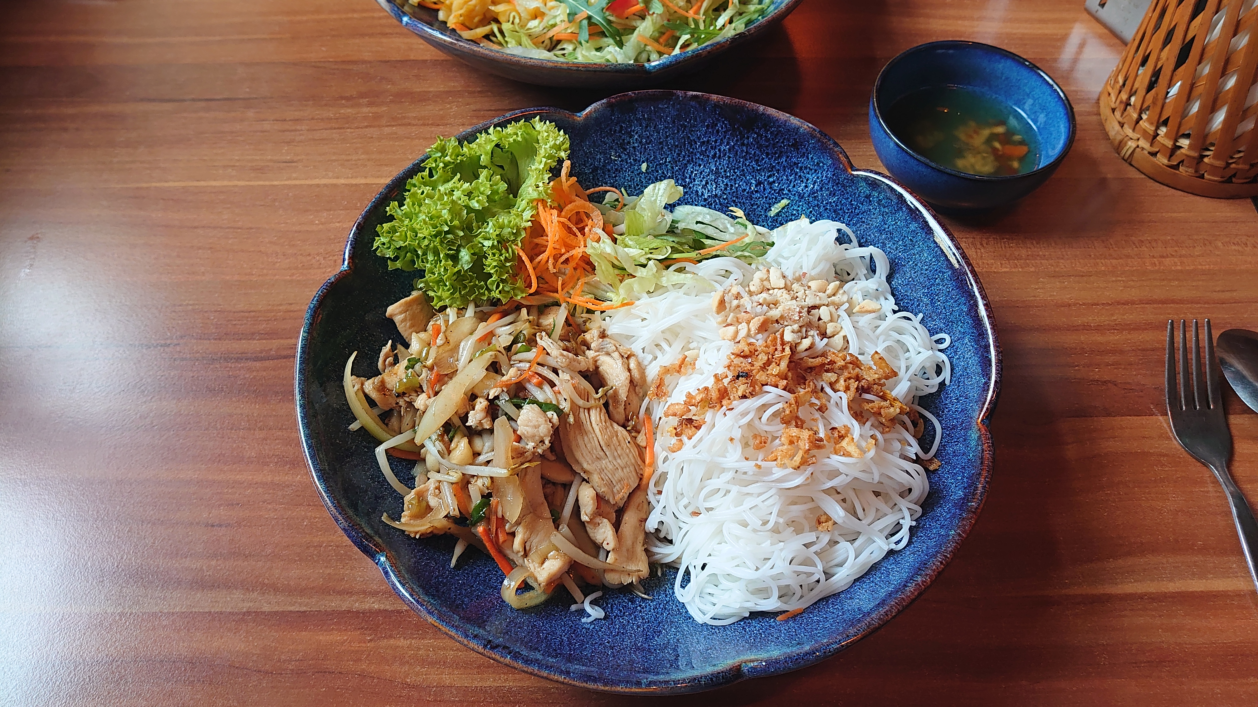 Táo Vietnam Home Cooking & Sushi bar foto 5