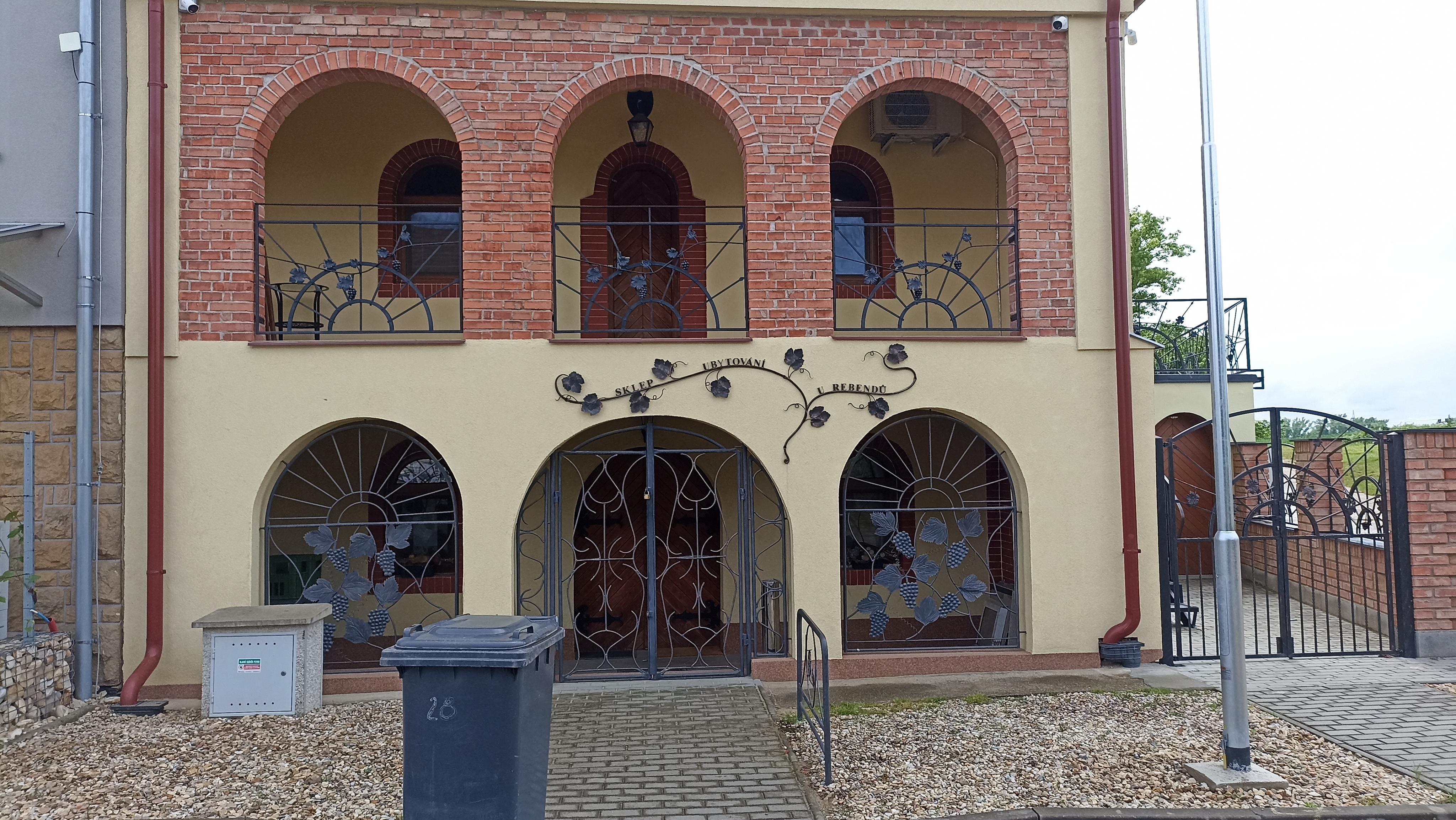 Vinný sklep a ubytování U Rebendů foto 2