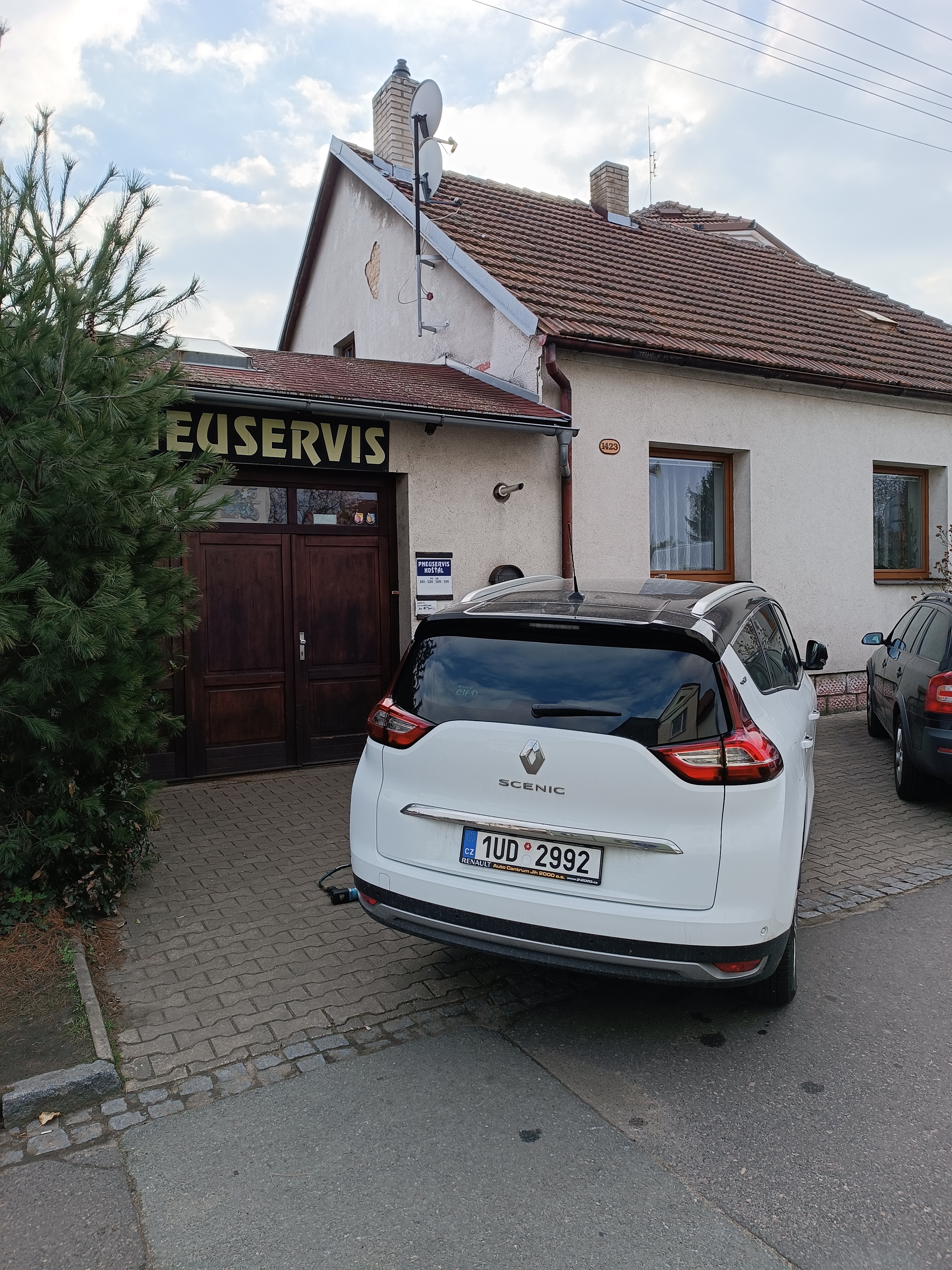 Pneuservis Košťál foto 2