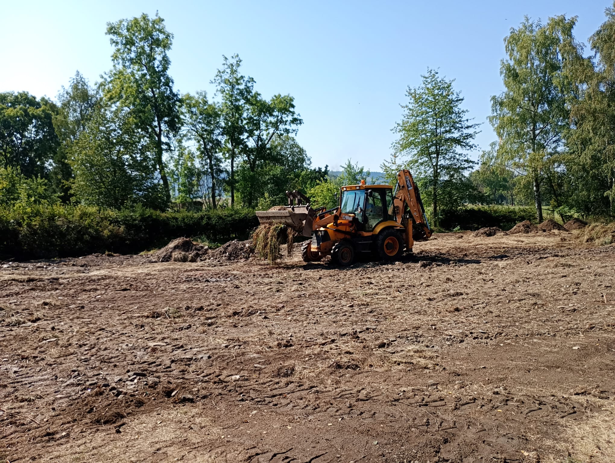 Zemní, výkopové, manipulační a bourací práce v Podbořanech foto 4