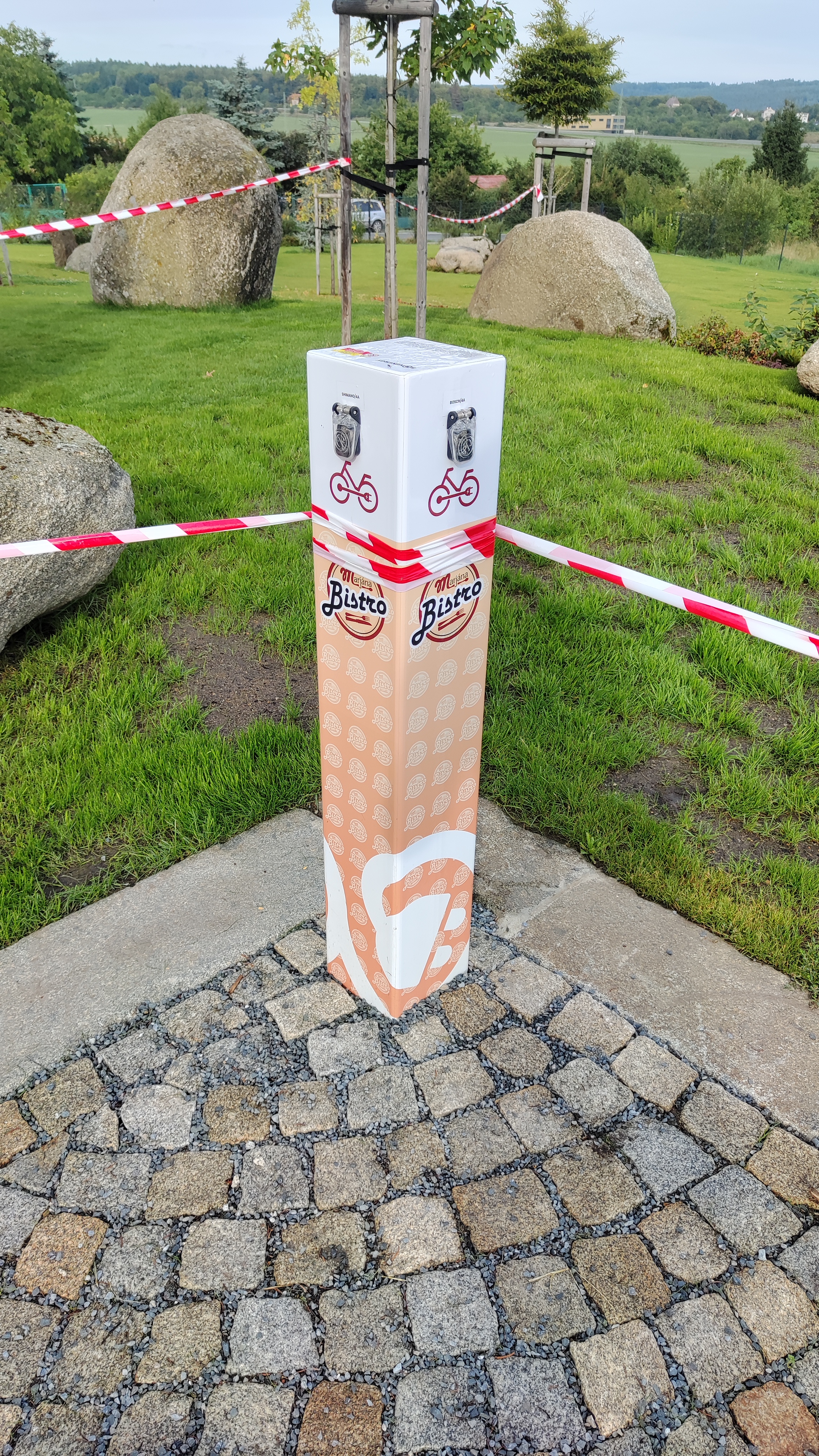 Nabíjecí stanice Mníšek pod Brdy foto 6