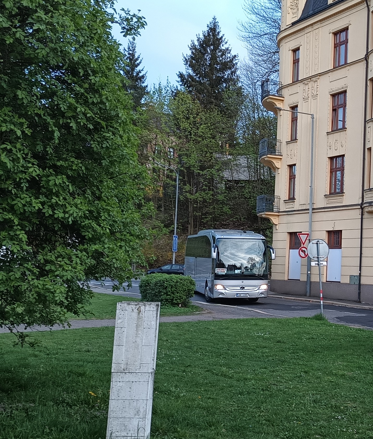 Autobusy VKJ, s.r.o. foto 2