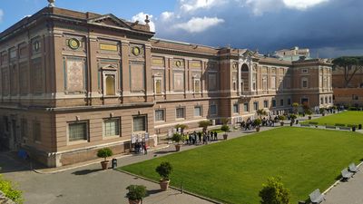 Pinacoteca Vaticana (Museum) • Mapy.com