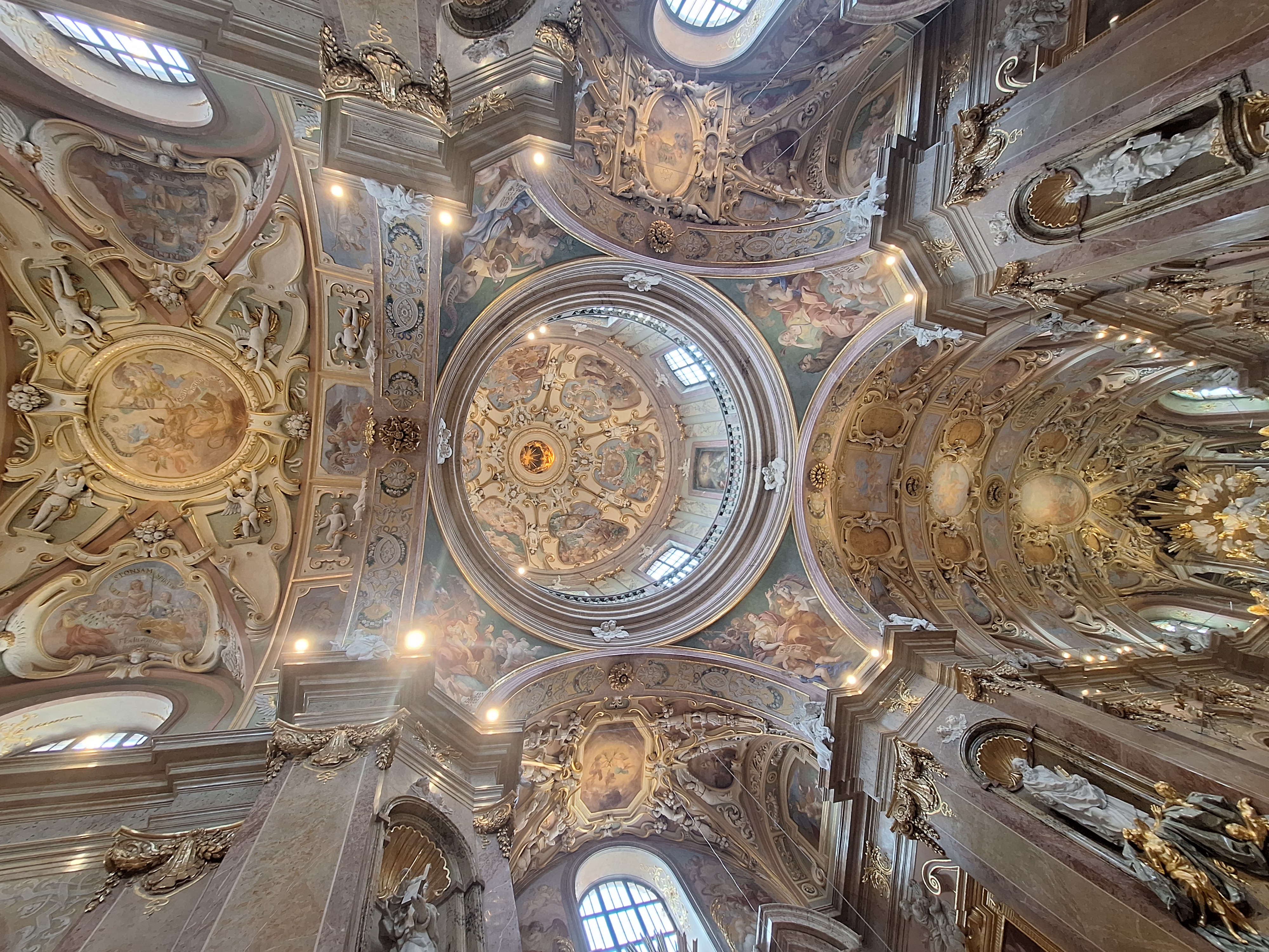 Římskokatolická farnost Svatý Kopeček u Olomouce foto 5