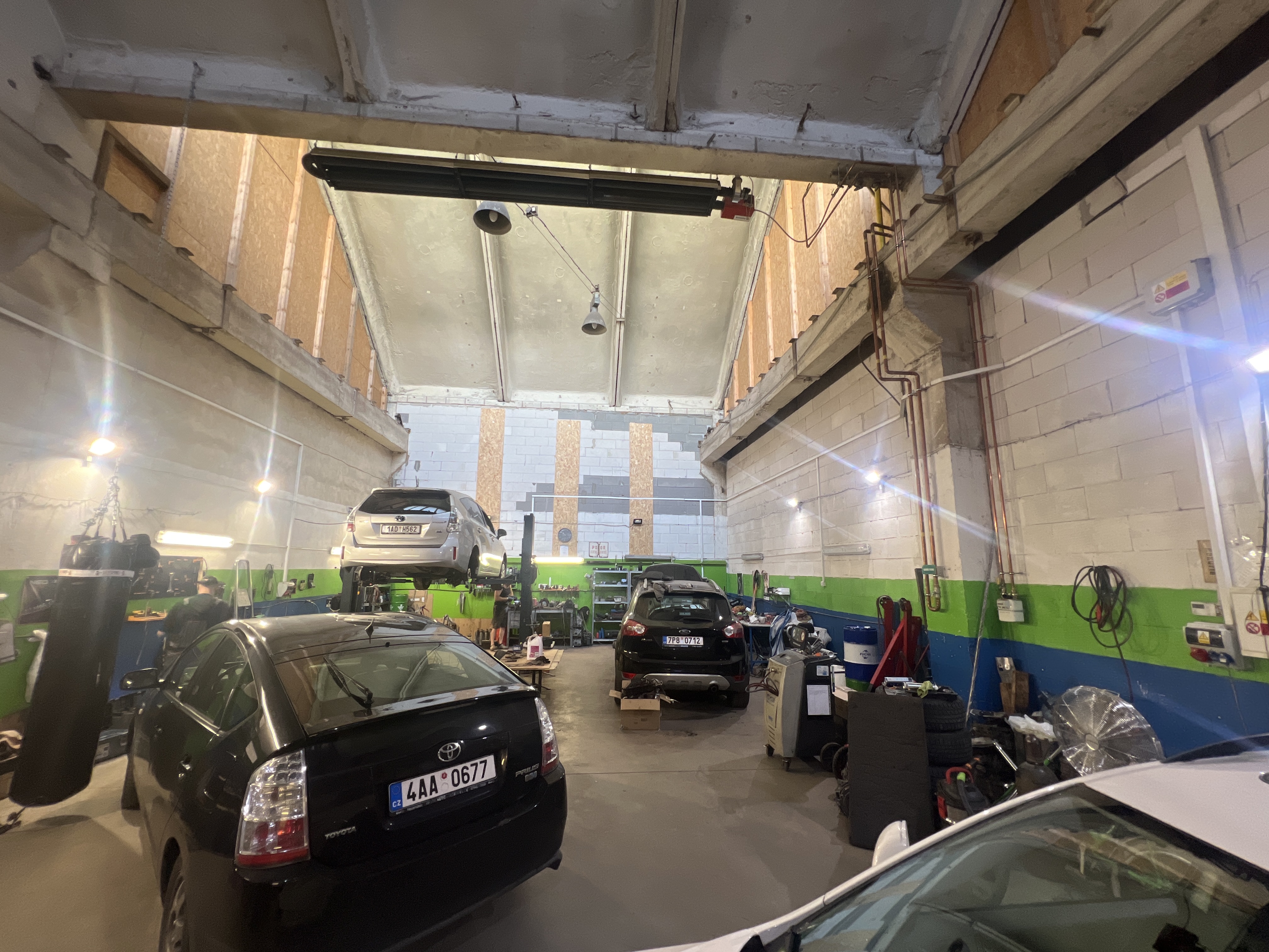 Hybrid servis foto 5