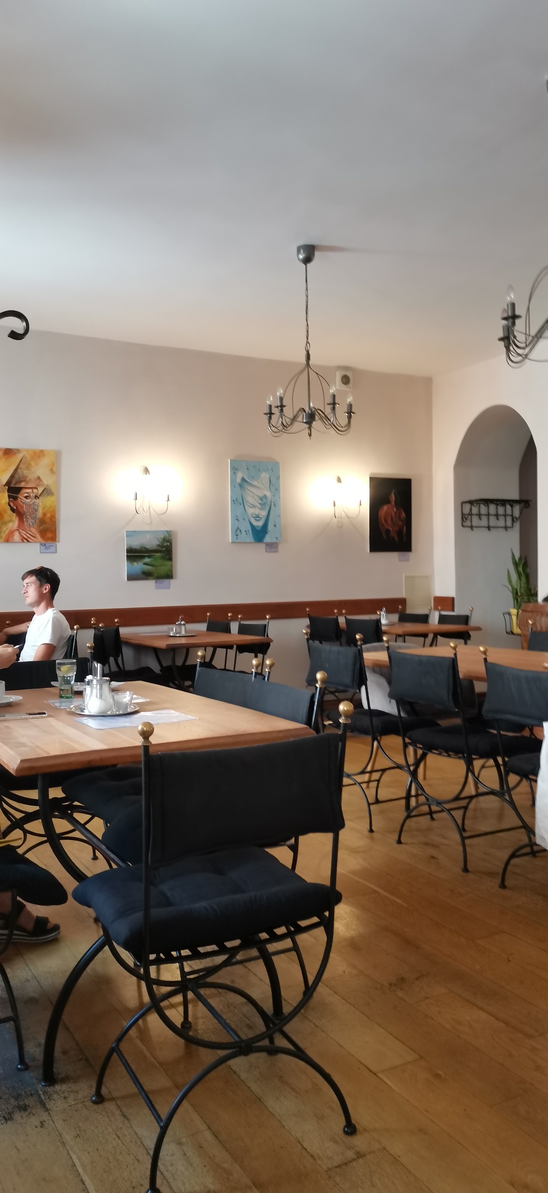 Restaurace Galerie Třeboň foto 2