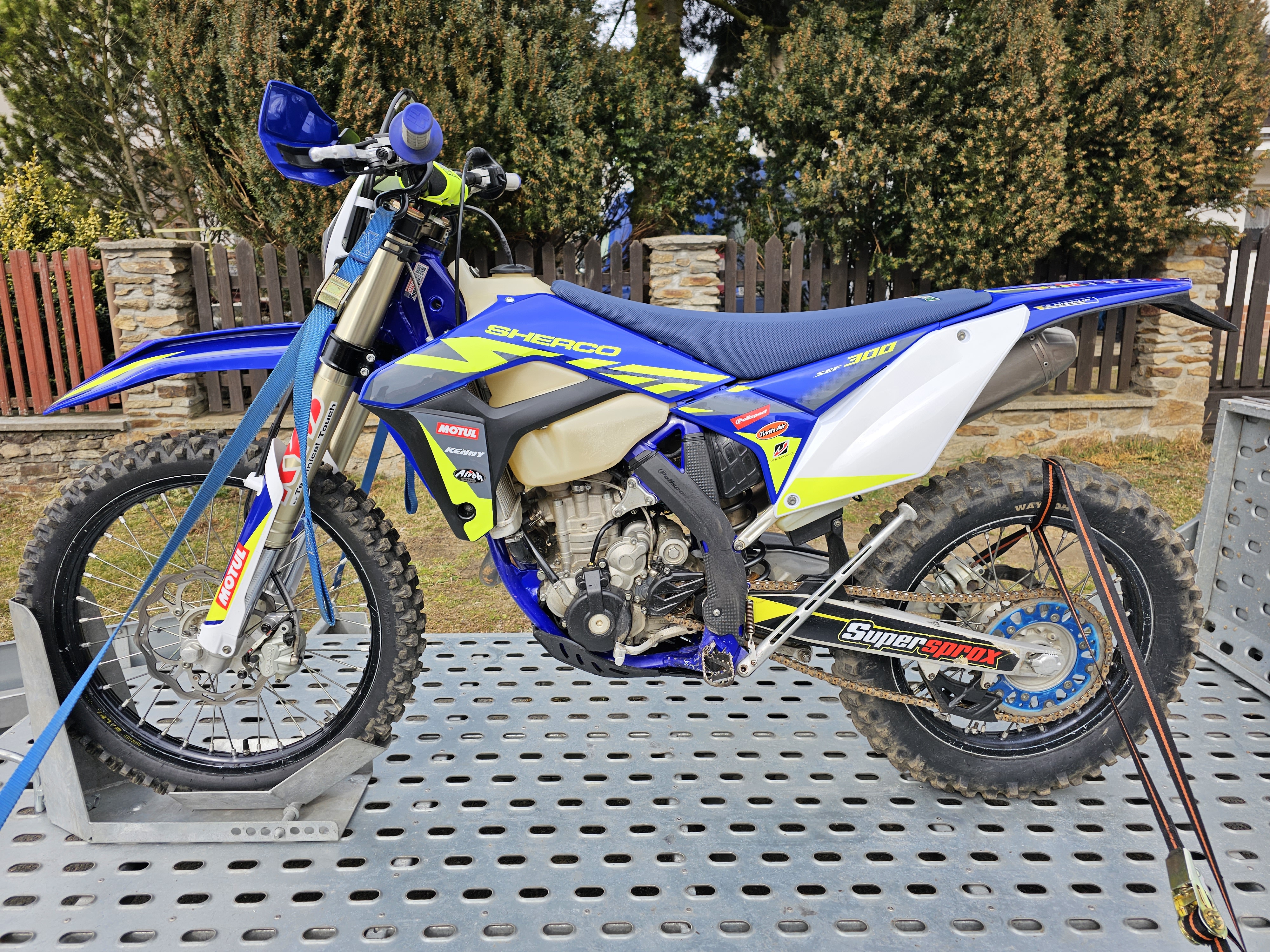 Motocentrum X-PRO MOTO foto 5