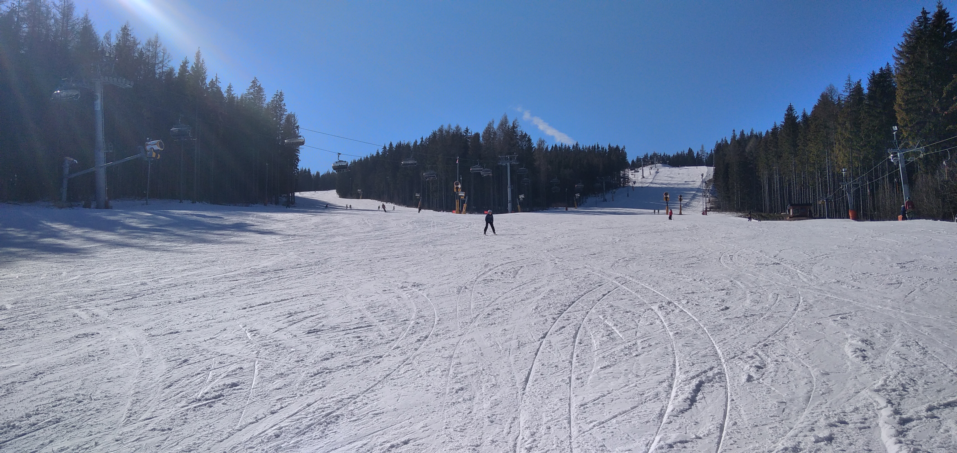 Lyžařský areál - RESORT KOPŘIVNÁ foto 6
