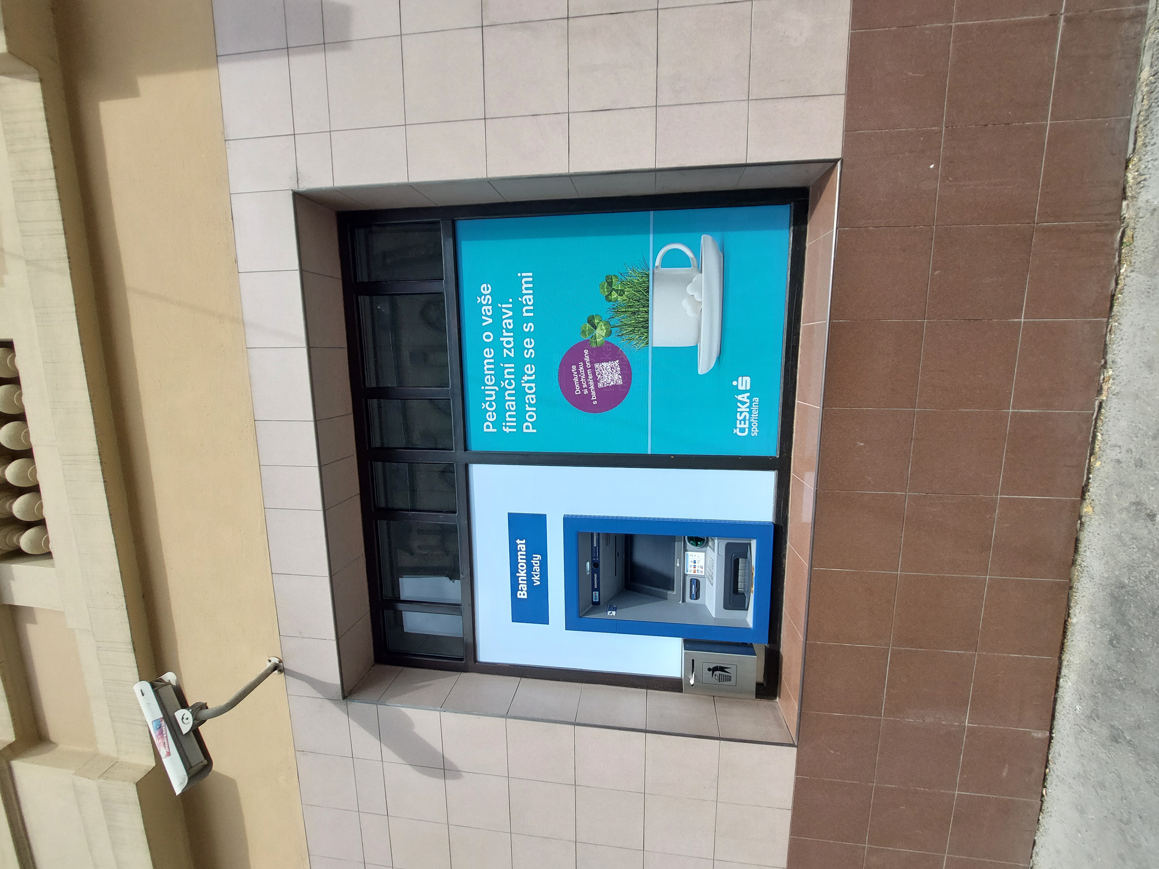 Bankomat České spořitelny foto 3