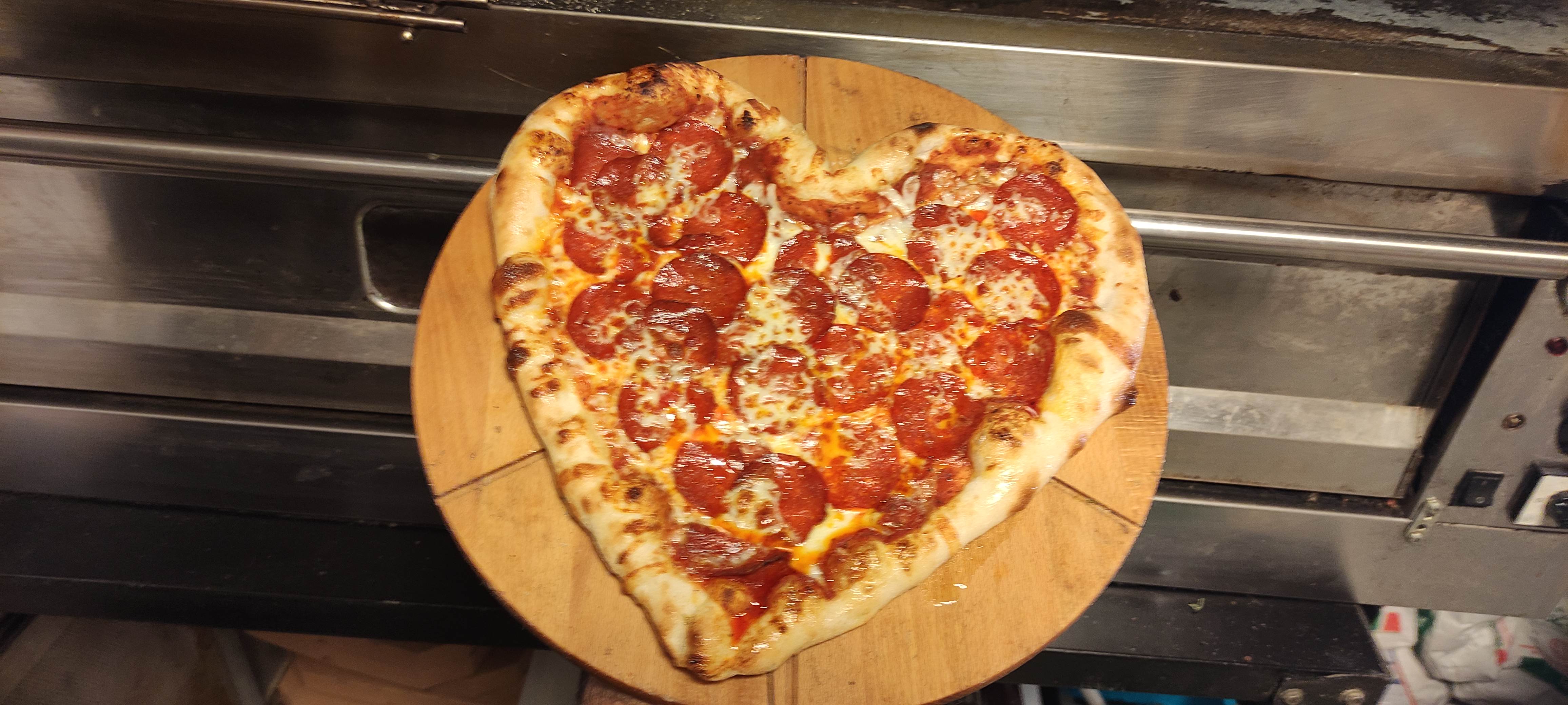 LEPŠÍ PIZZA Těšínská foto 4