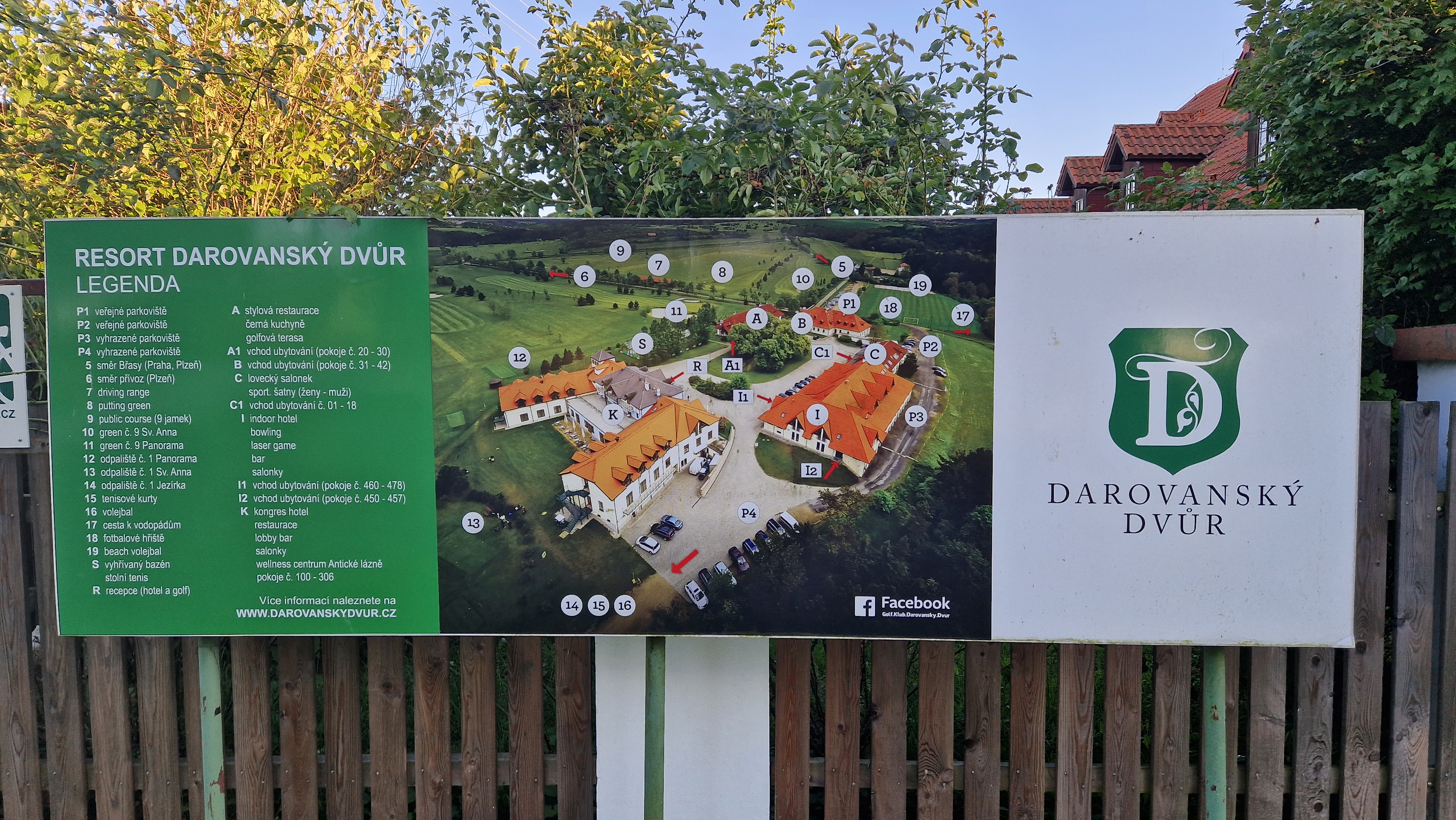 Stylová restaurace Darovanský dvůr foto 4