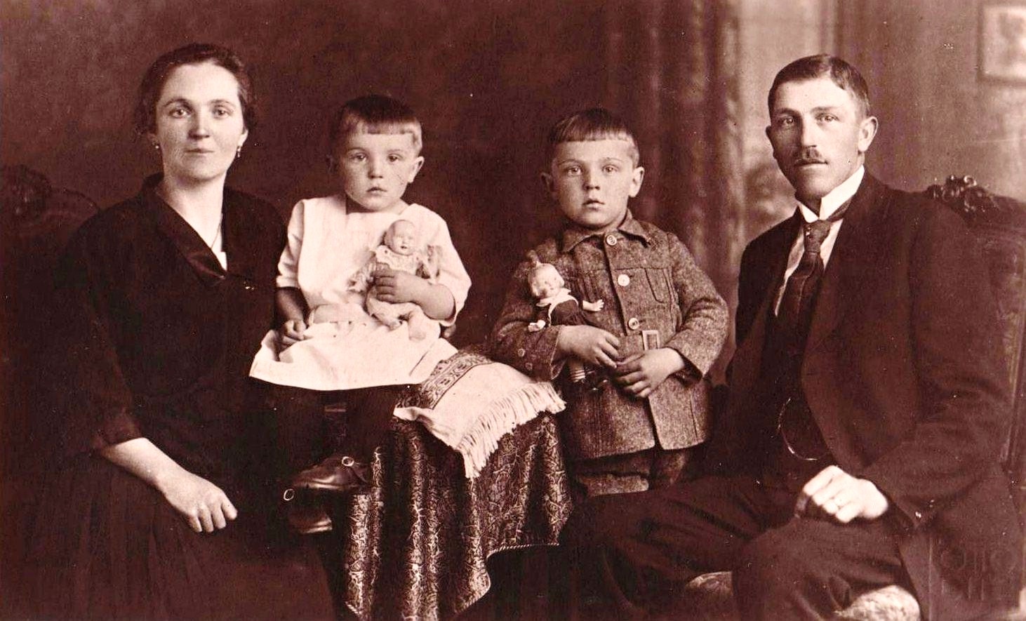 Vrátno - obecní úřad foto 4
