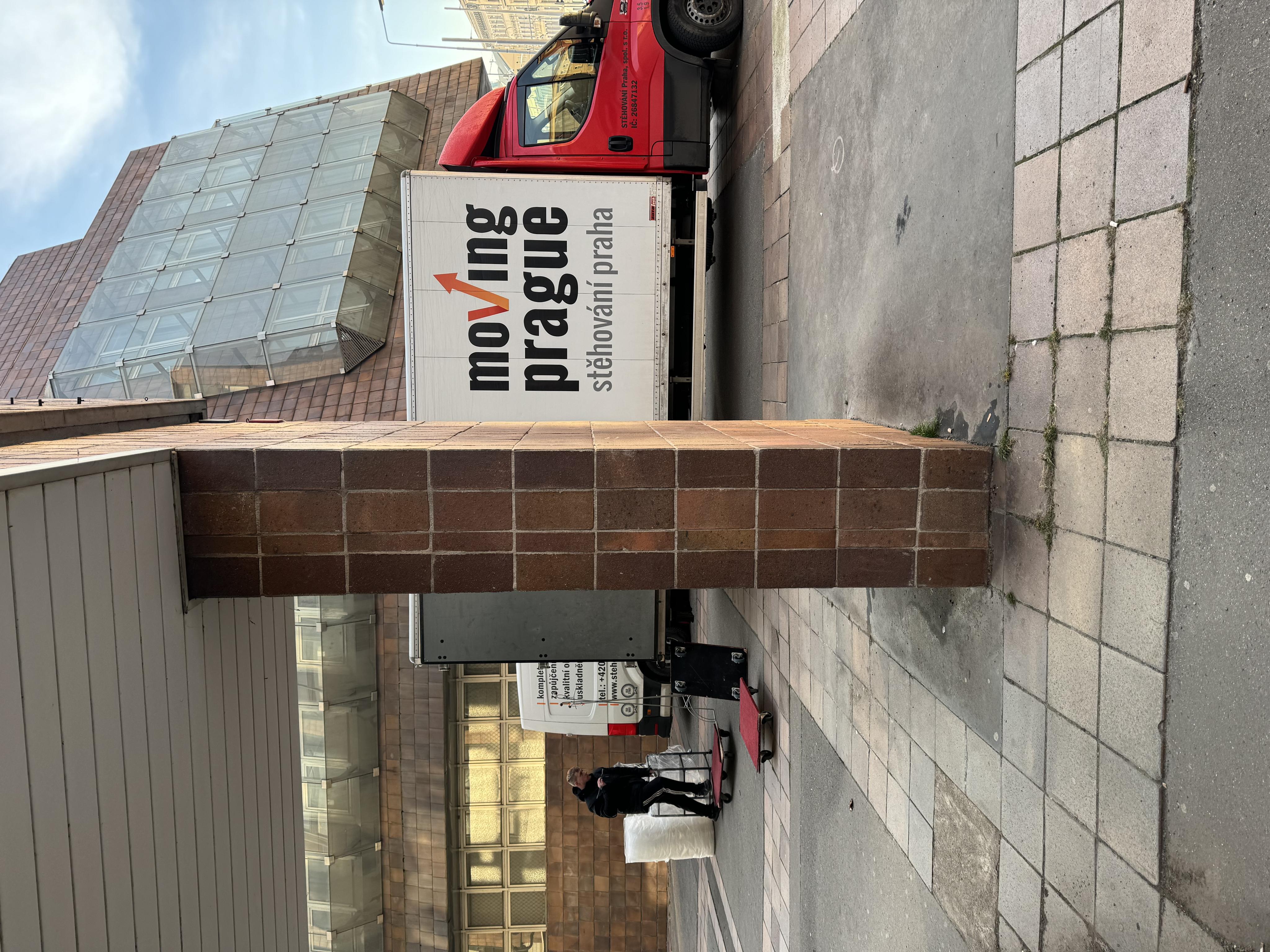 STĚHOVÁNÍ Praha, spol. s r.o. foto 5