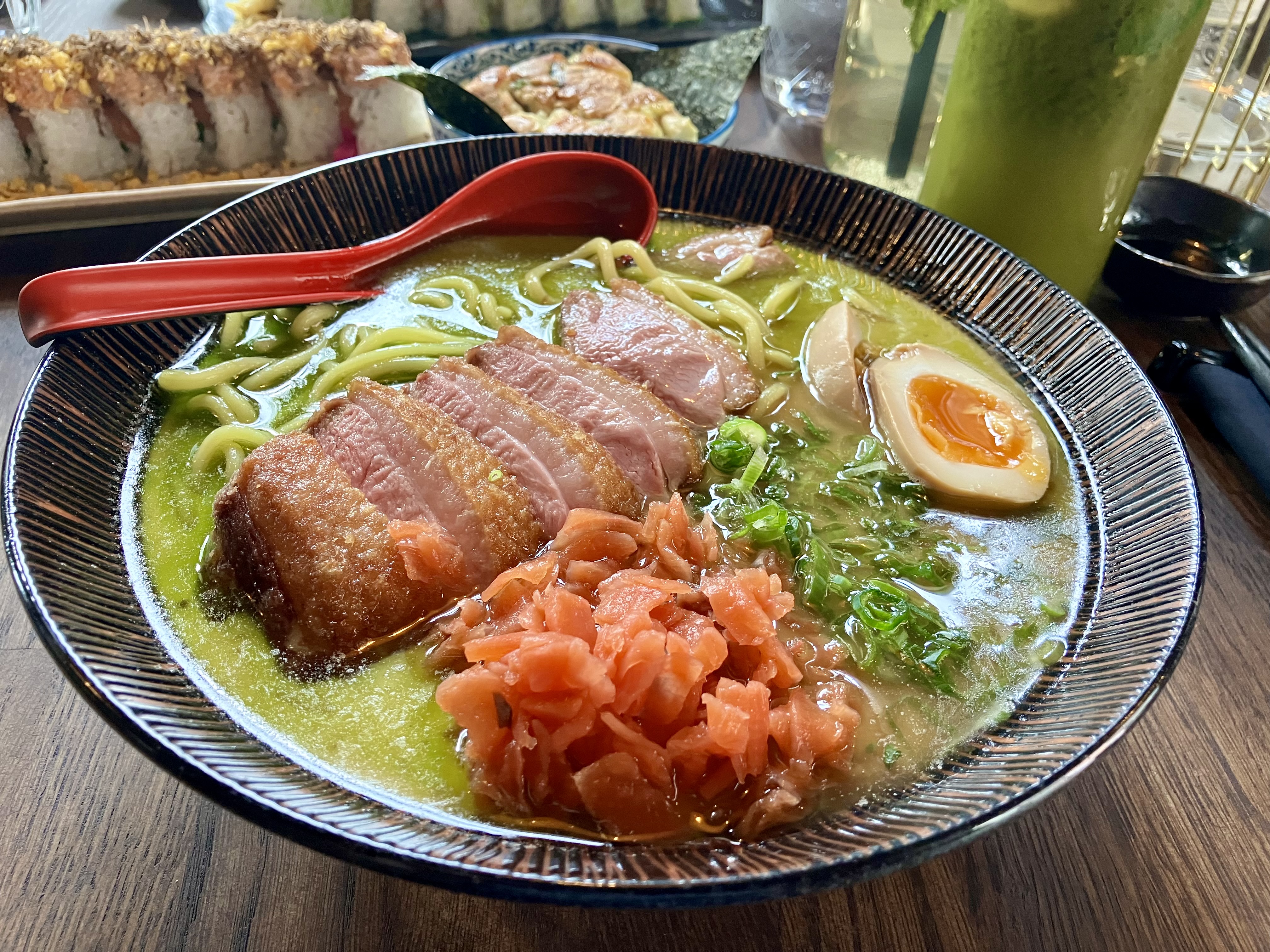 Tsurī sushi & fusion foto 2