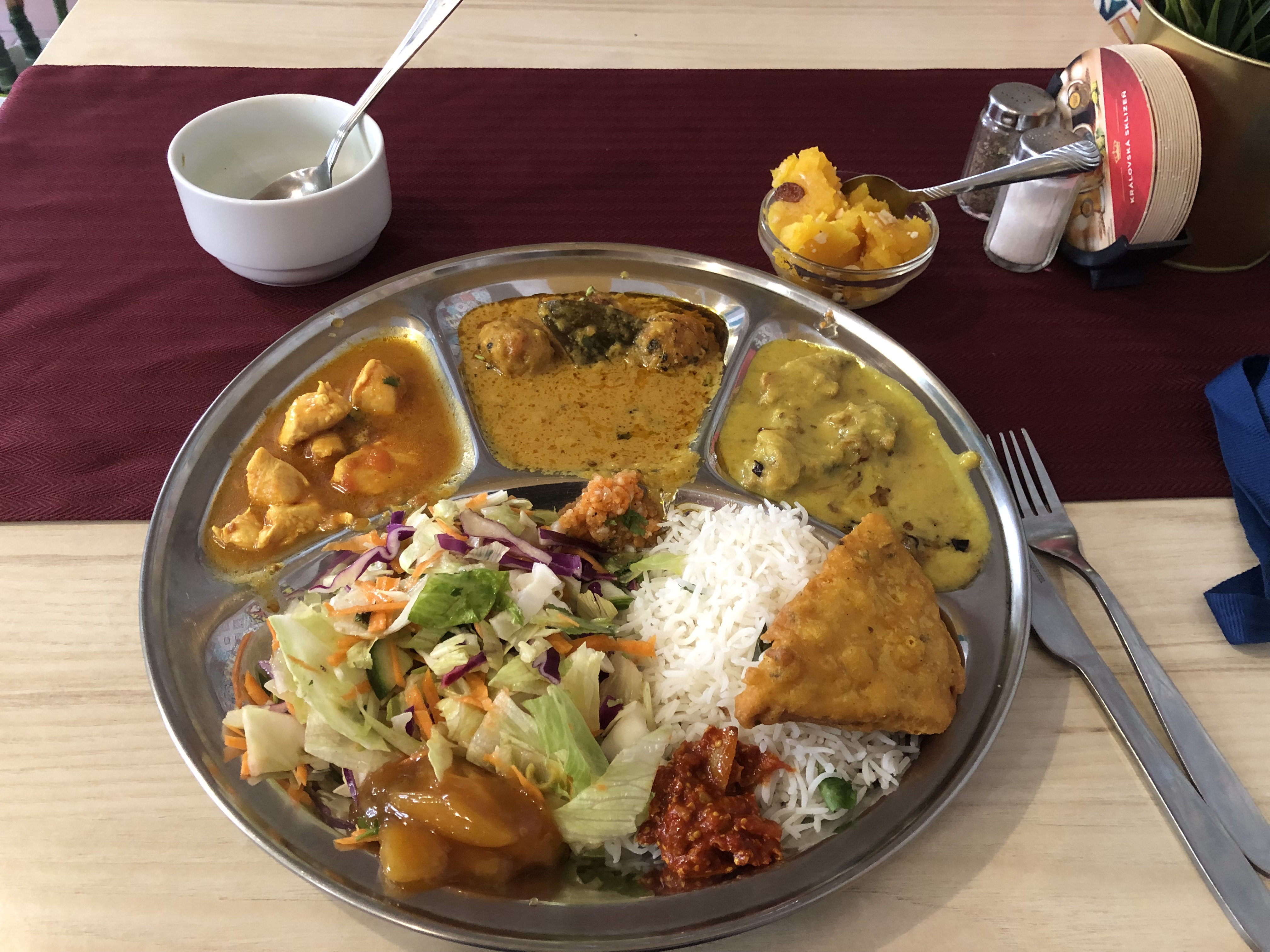 Raavi Indian restaurant foto 1