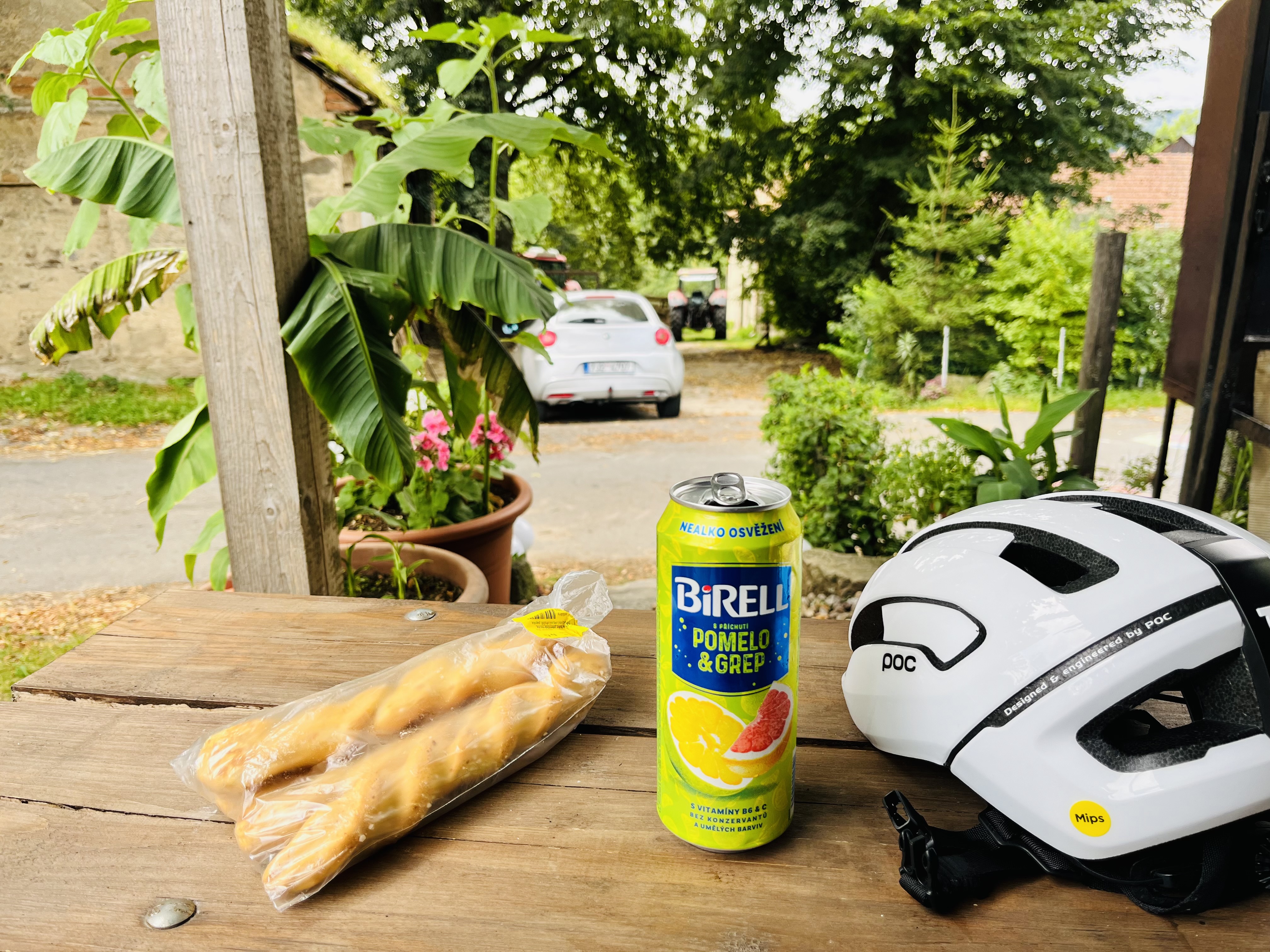 Osvěžení u tety Áji foto 6