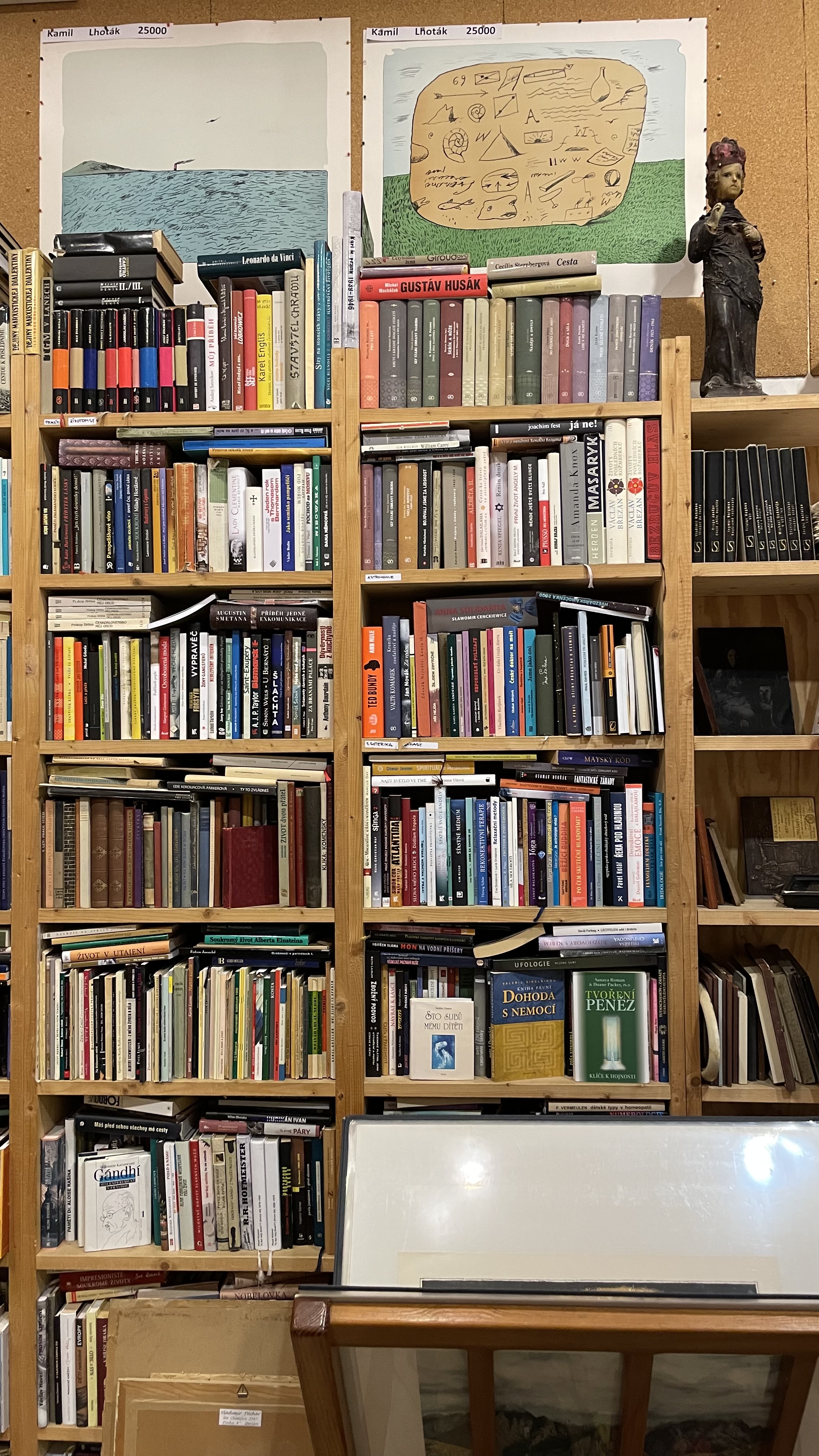 Antikvariát Dlážděná foto 2