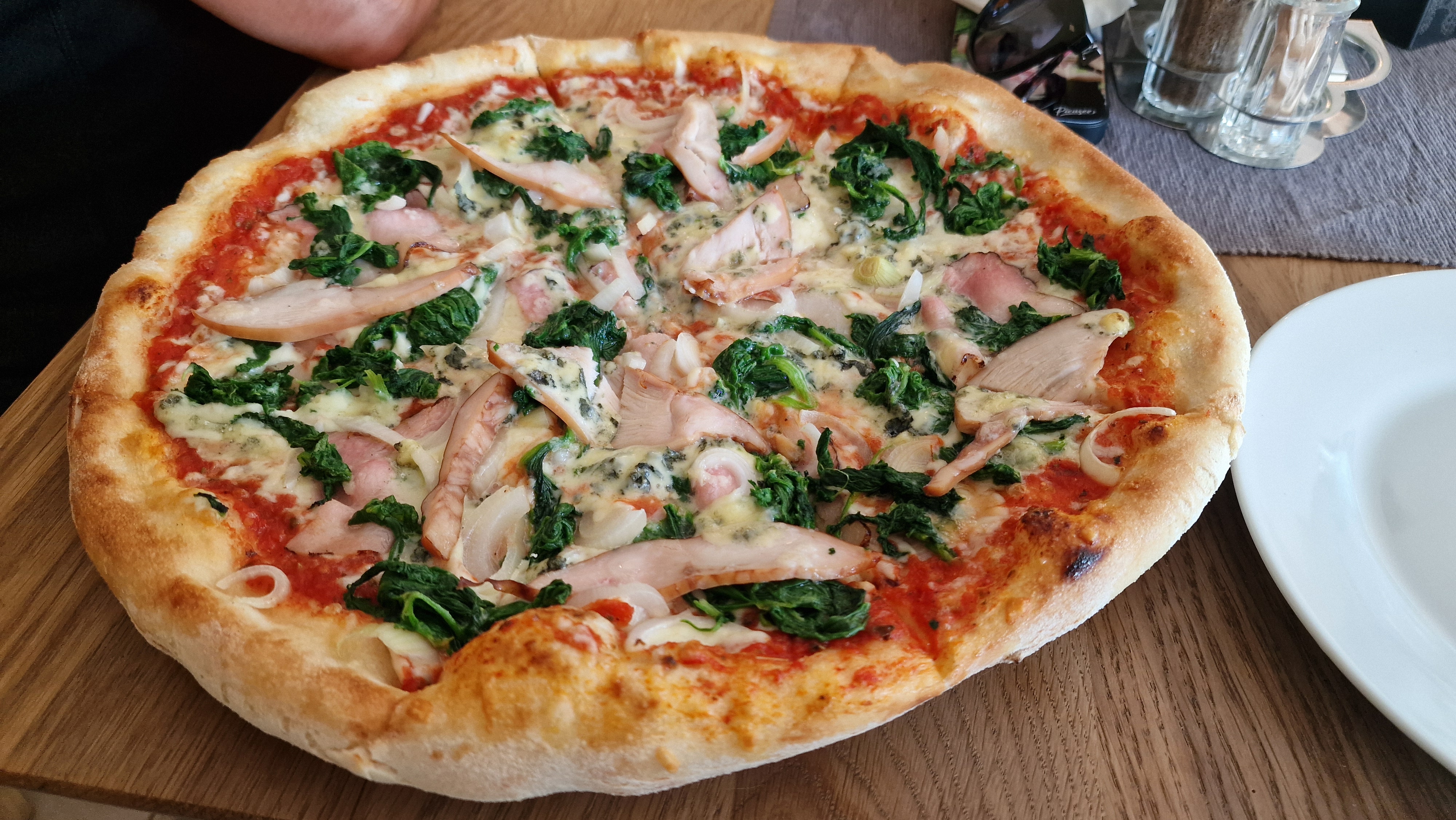 Pizzerie a penzion Tonny foto 6