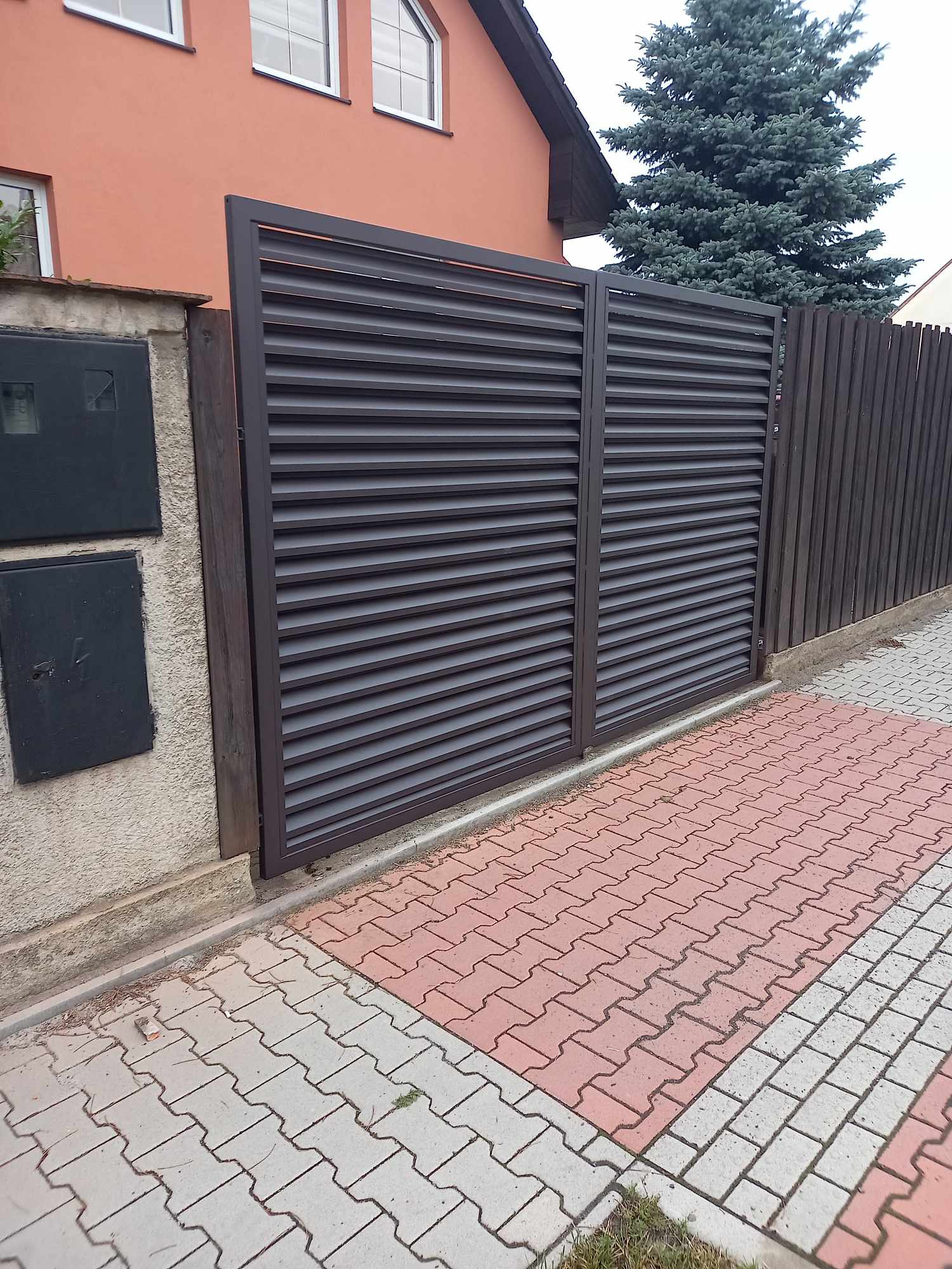 Kvalitní Brány Marcel Bialek foto 2
